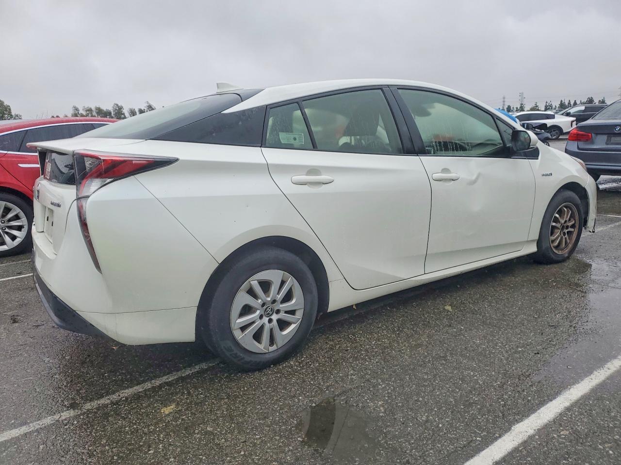 2018 TOYOTA PRIUS