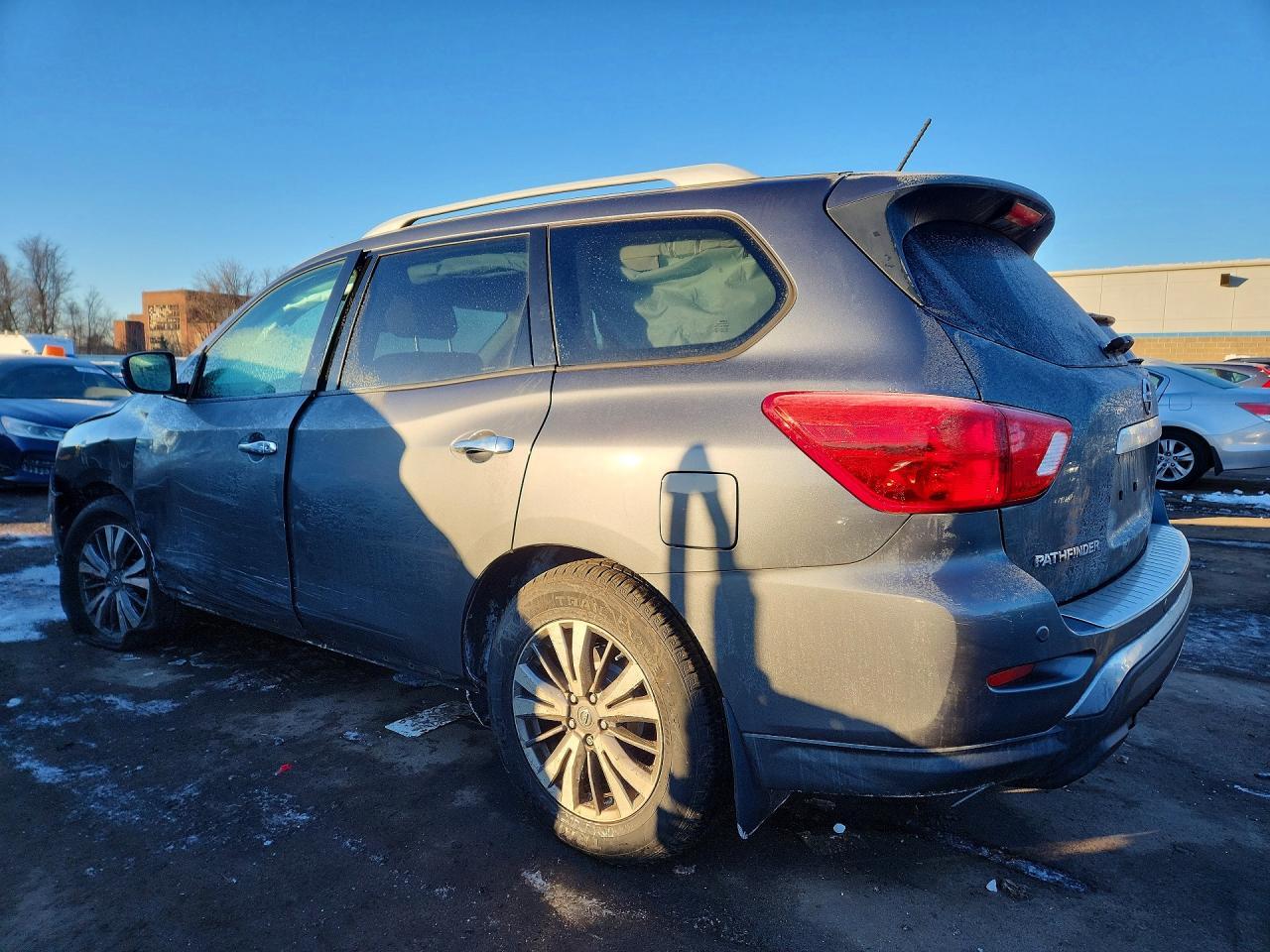 2018 NISSAN