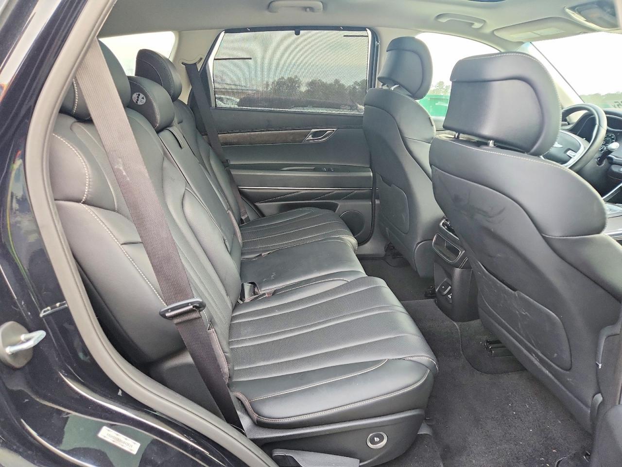 2021 GENESIS GV80