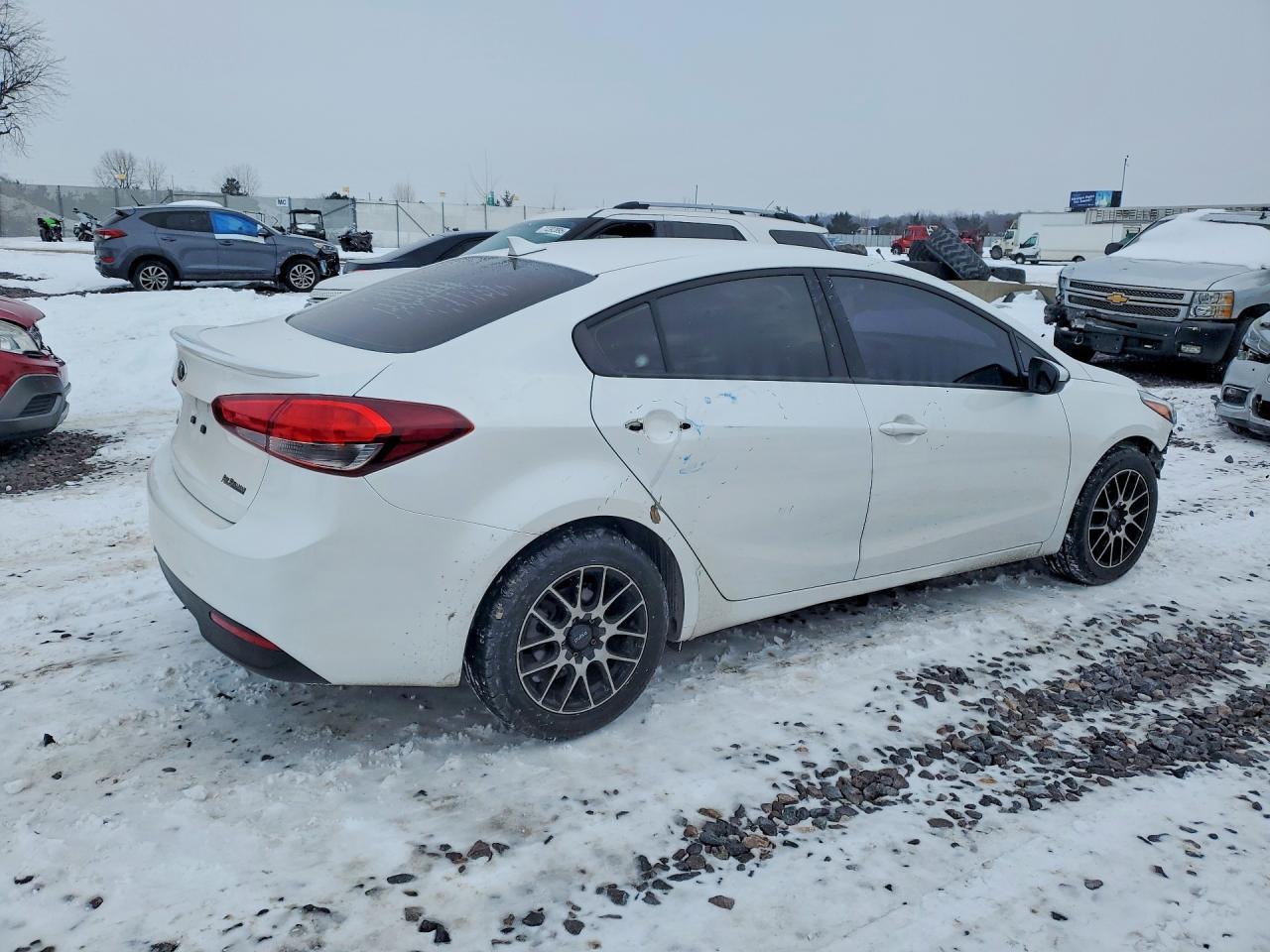 2017 KIA FORTE
