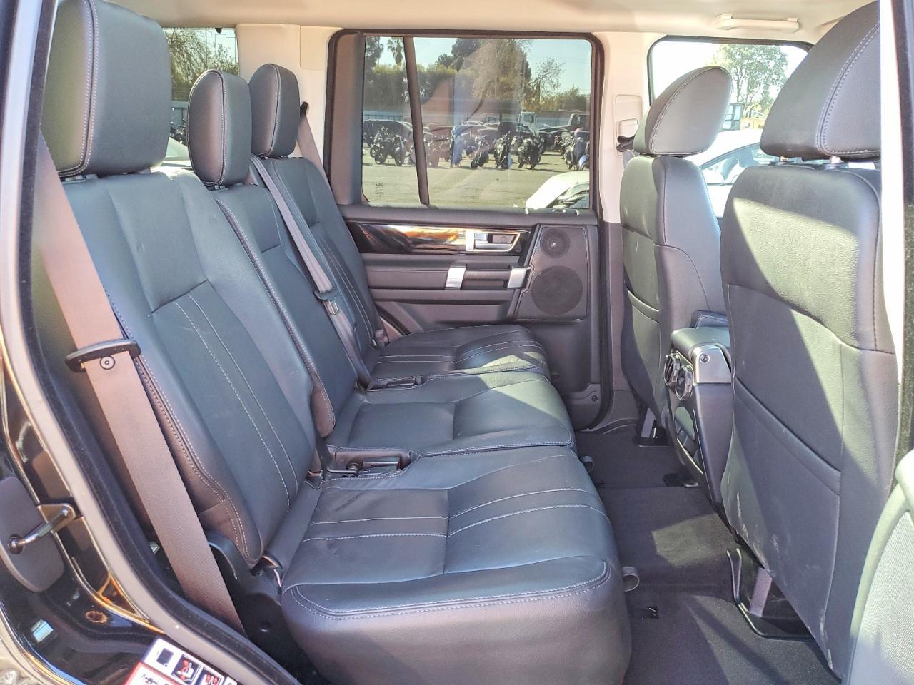 2016 LAND ROVER LR4