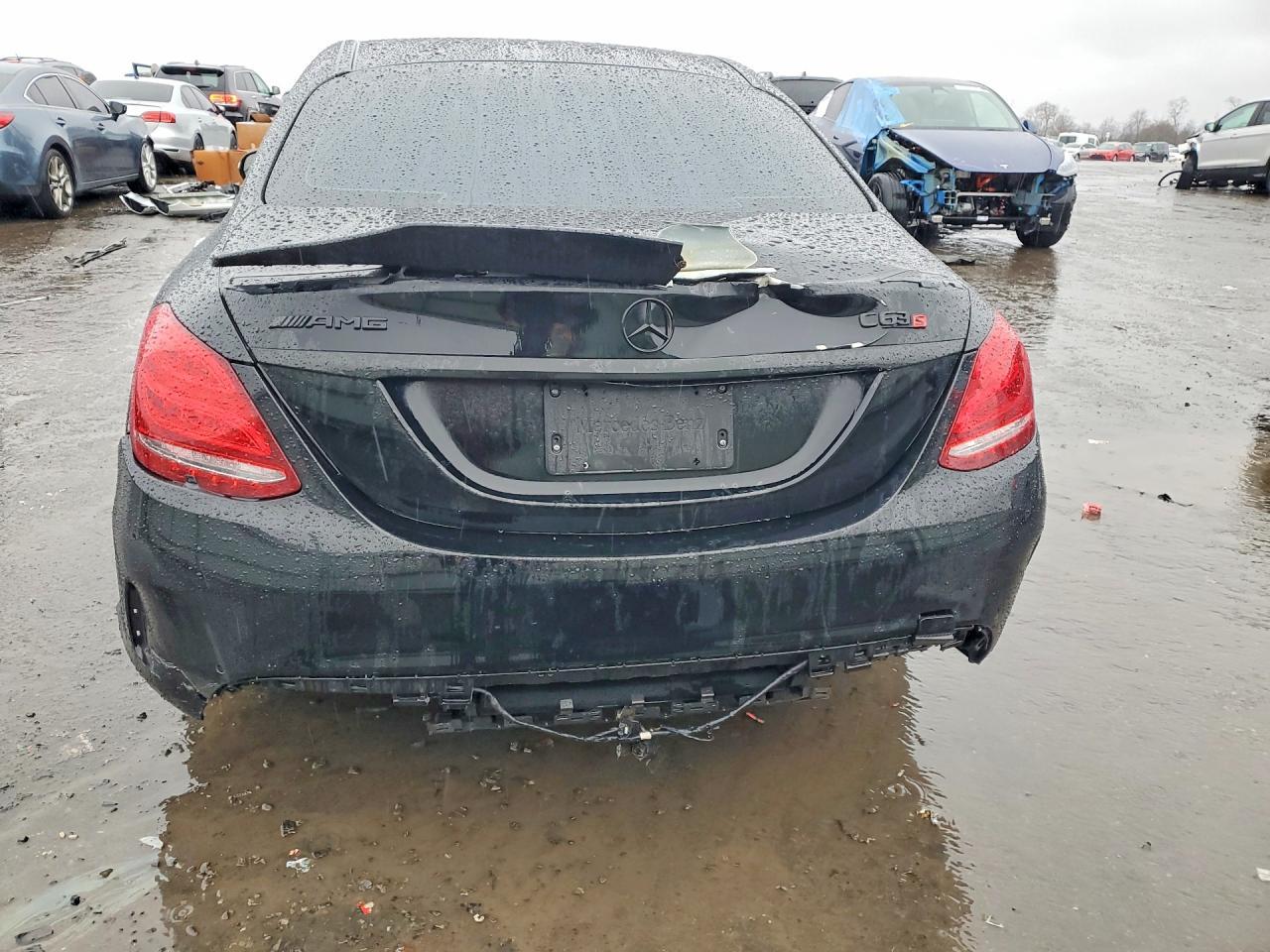 2016 MERCEDES-BENZ C-CLASS