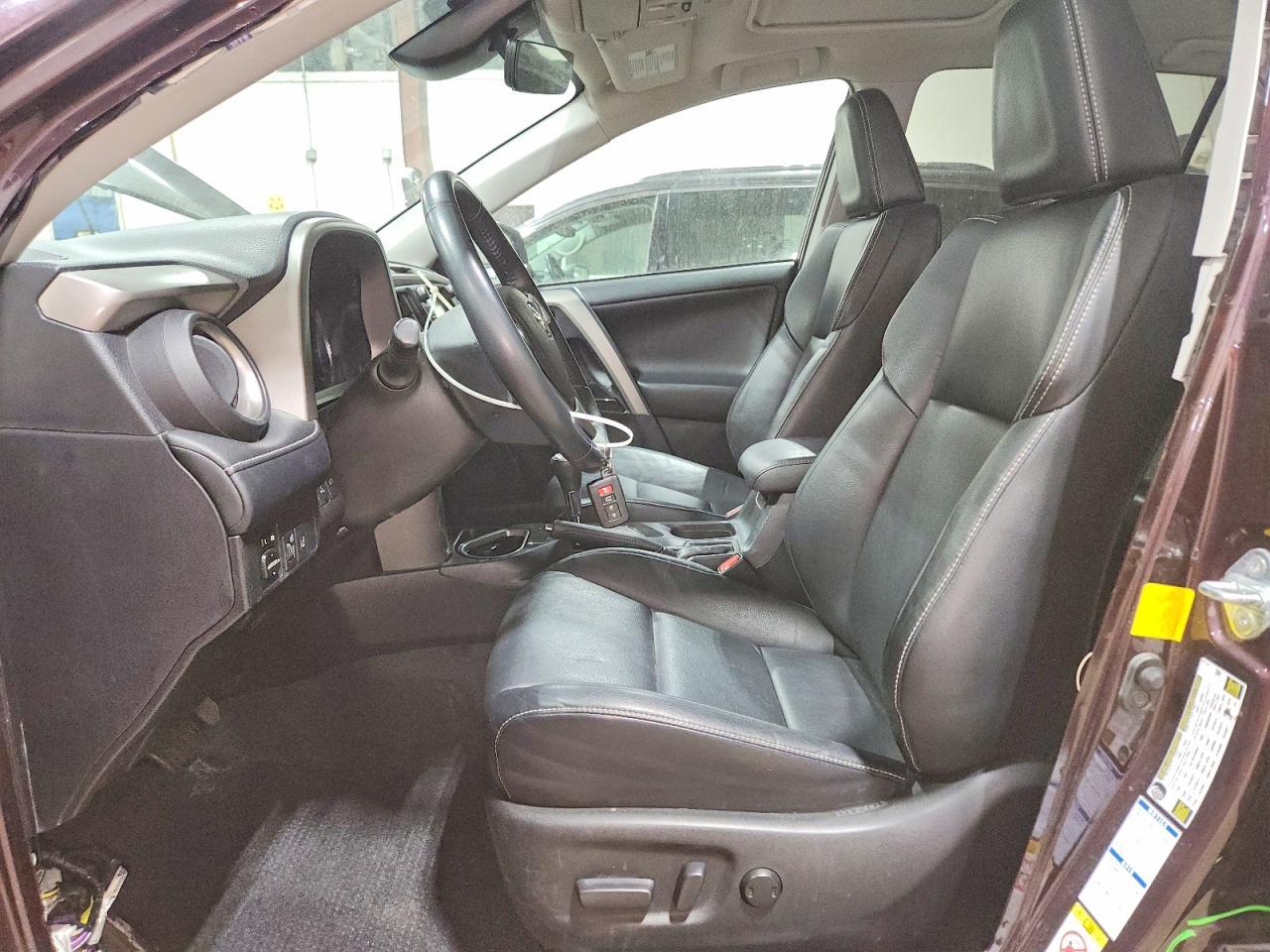 2016 TOYOTA RAV4