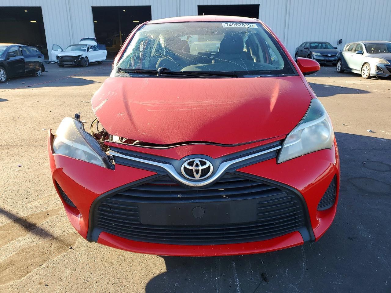 2016 TOYOTA YARIS