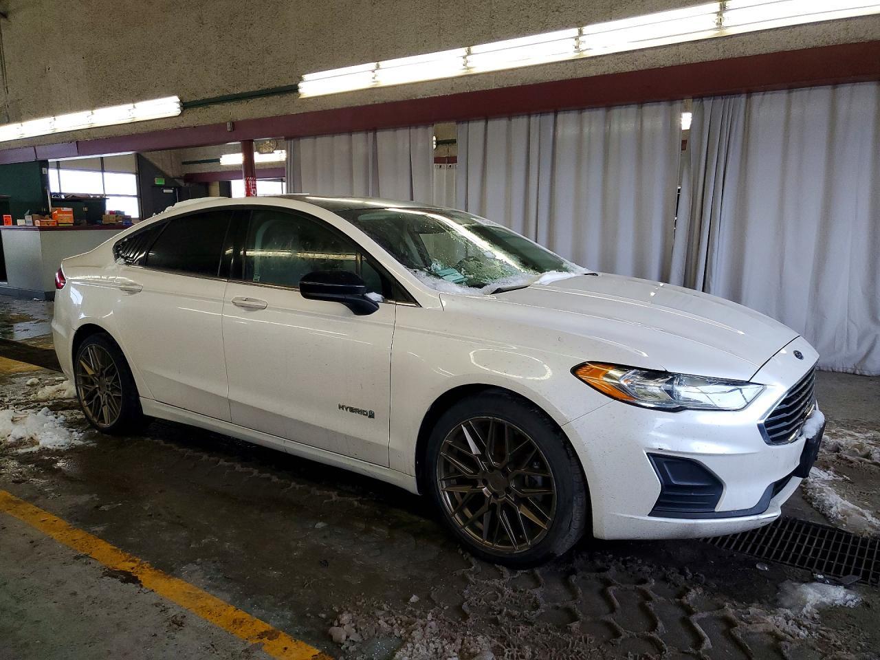 2019 FORD FUSION