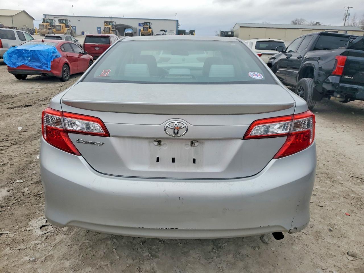 2012 TOYOTA CAMRY