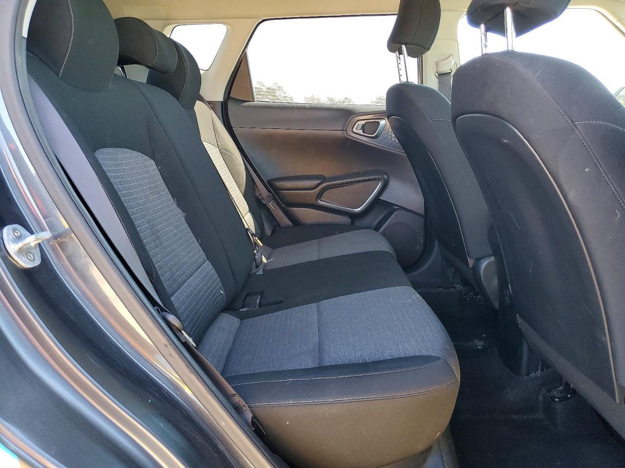 2021 KIA SOUL