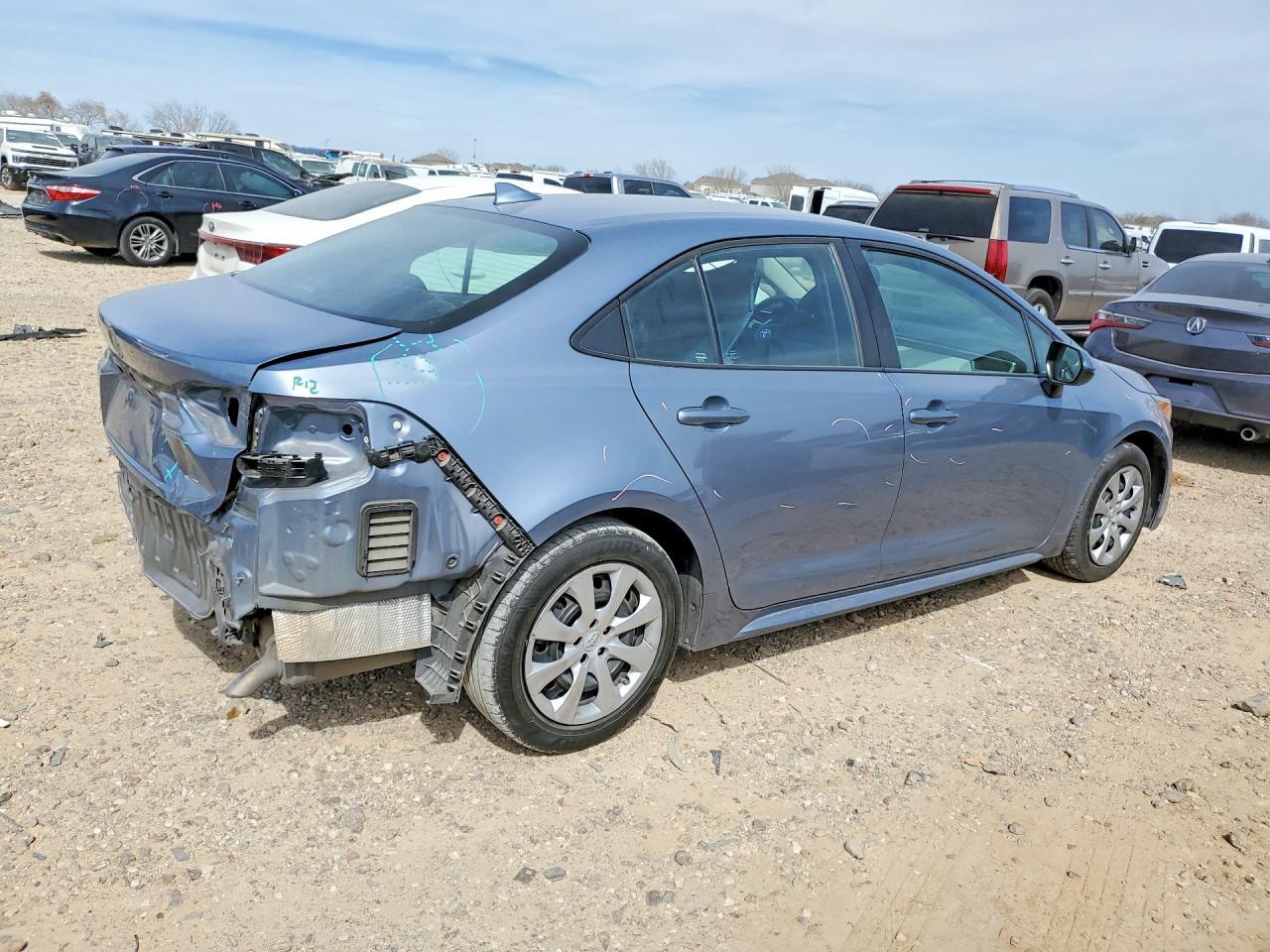 2022 TOYOTA COROLLA