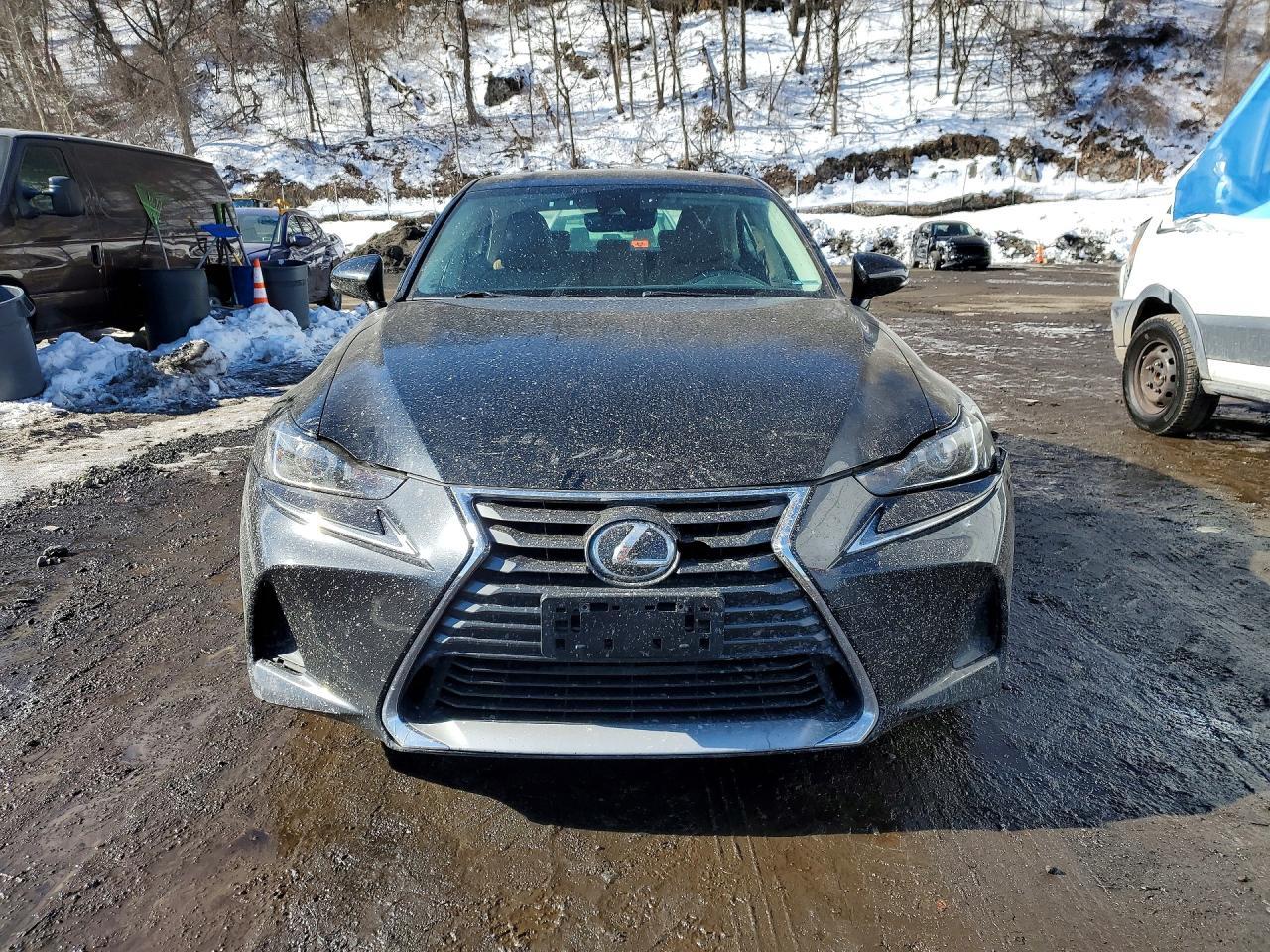 2017 LEXUS IS 300