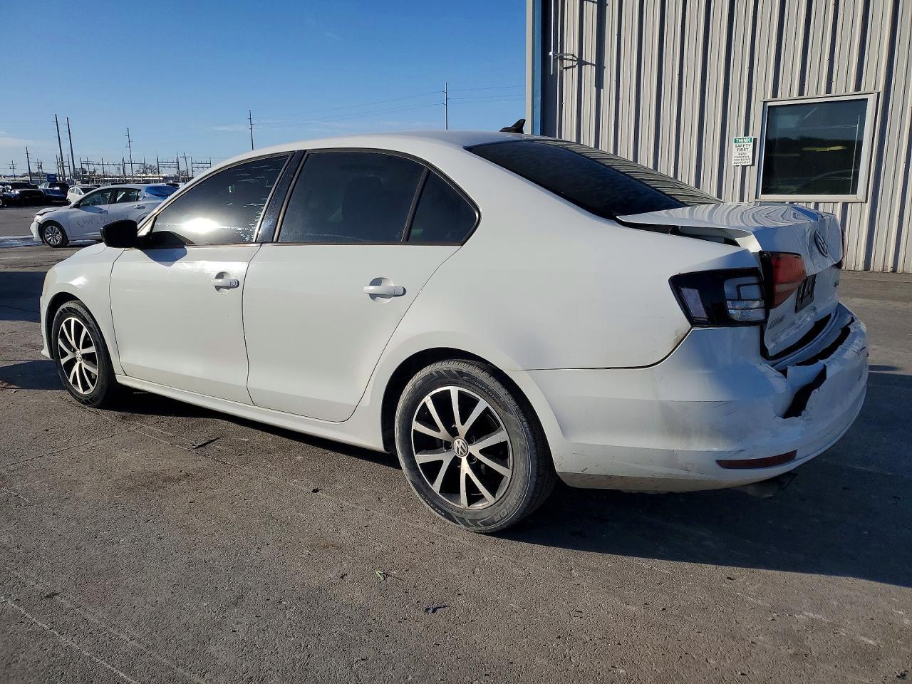 2016 VOLKSWAGEN JETTA