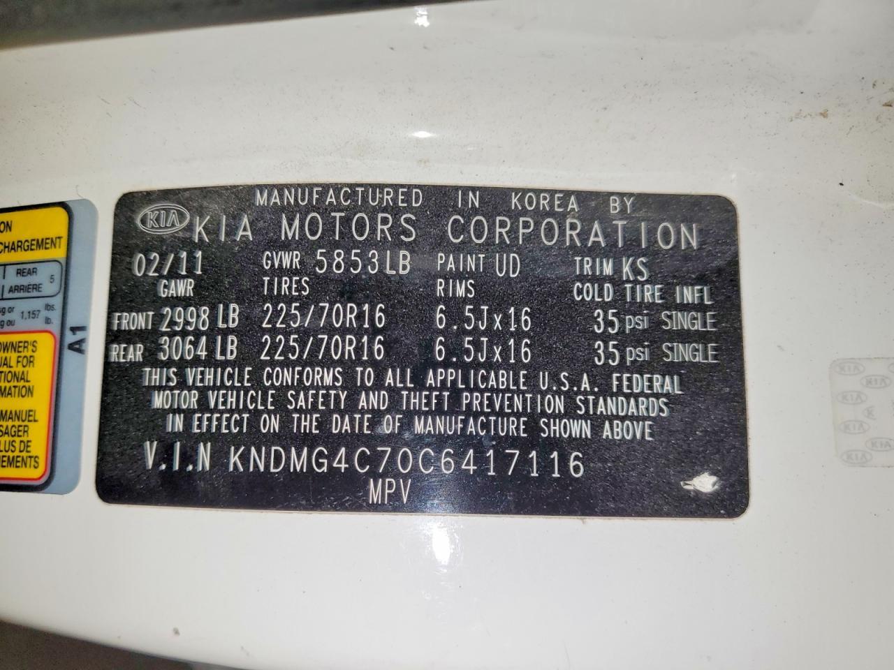 2012 KIA SEDONA
