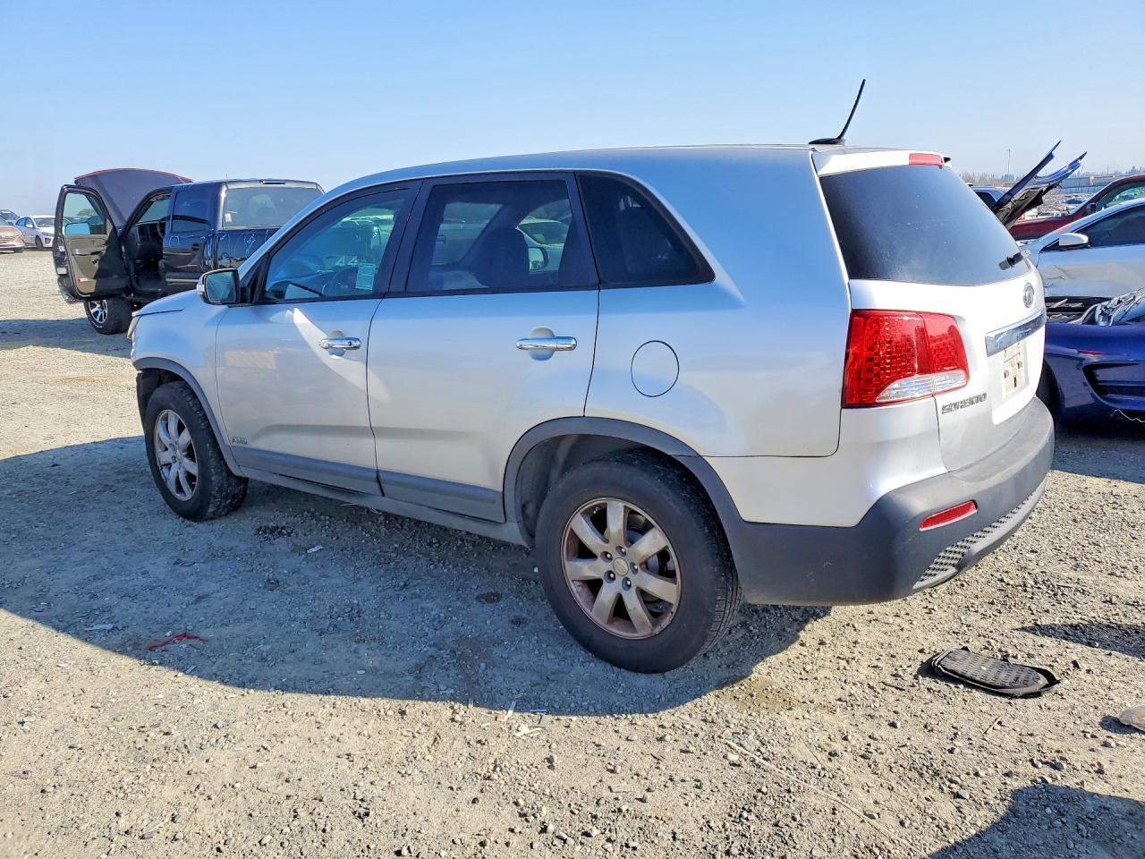 2011 KIA SORENTO