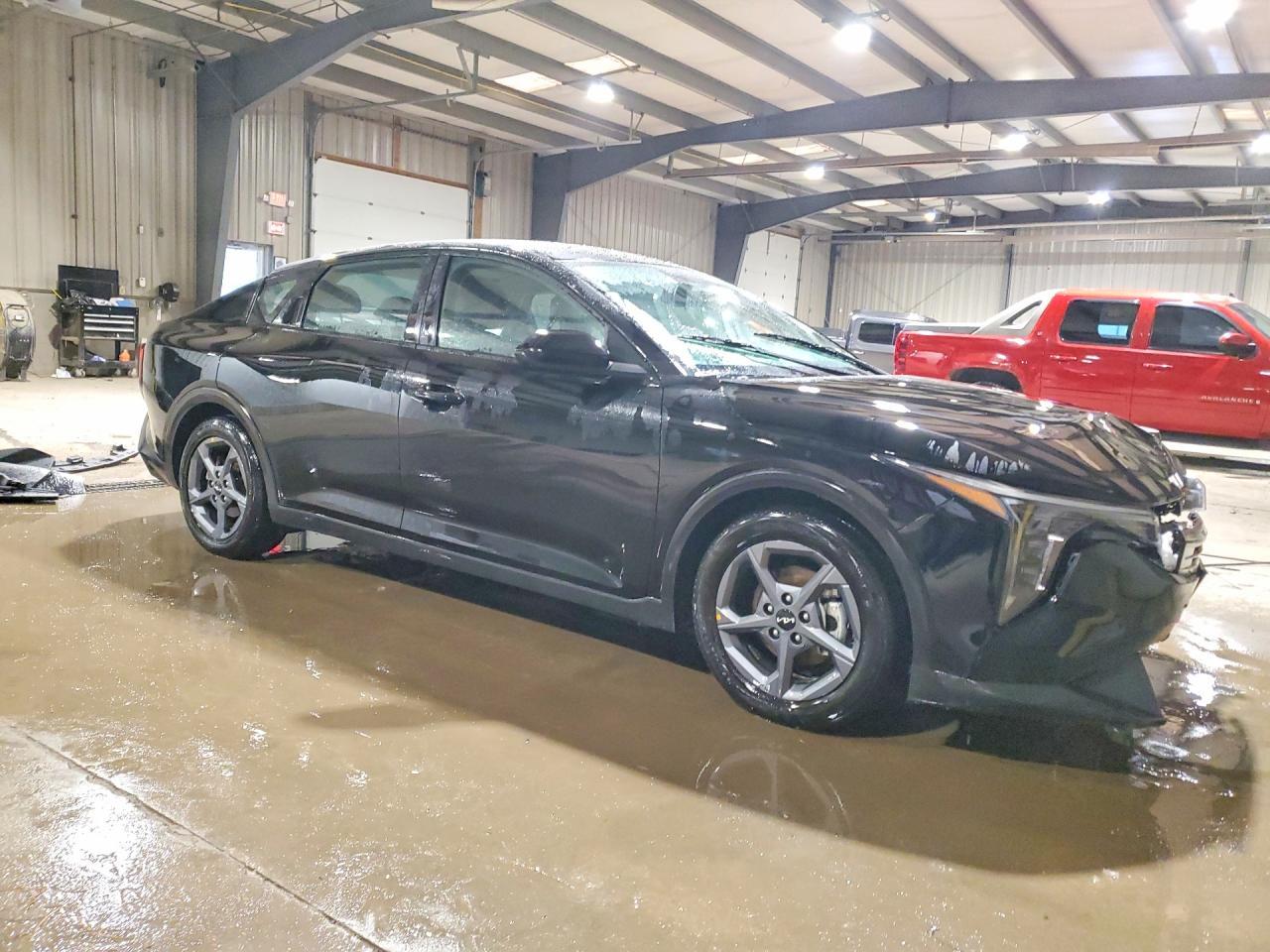 2025 KIA K4
