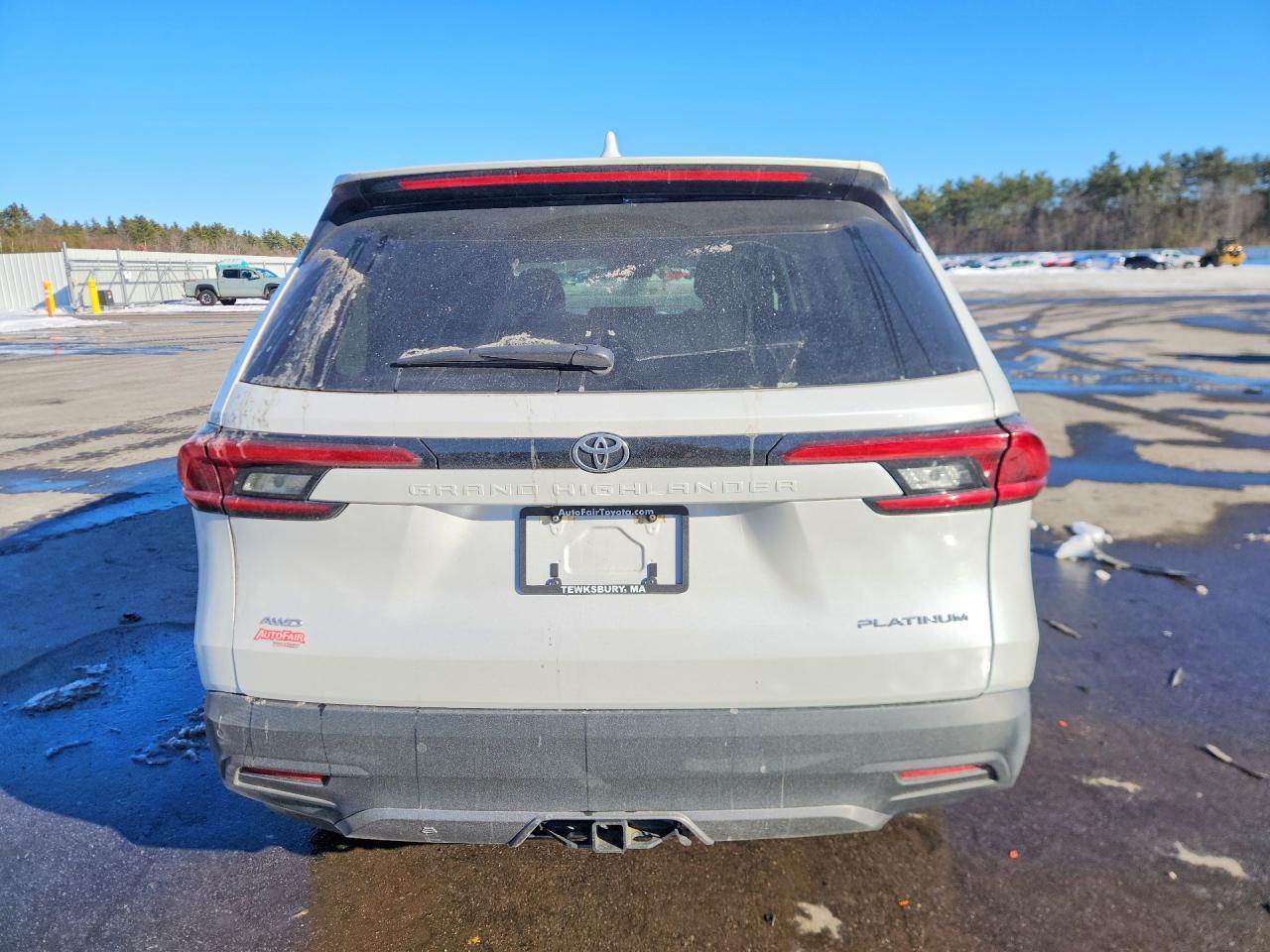 2024 TOYOTA HIGHLANDER
