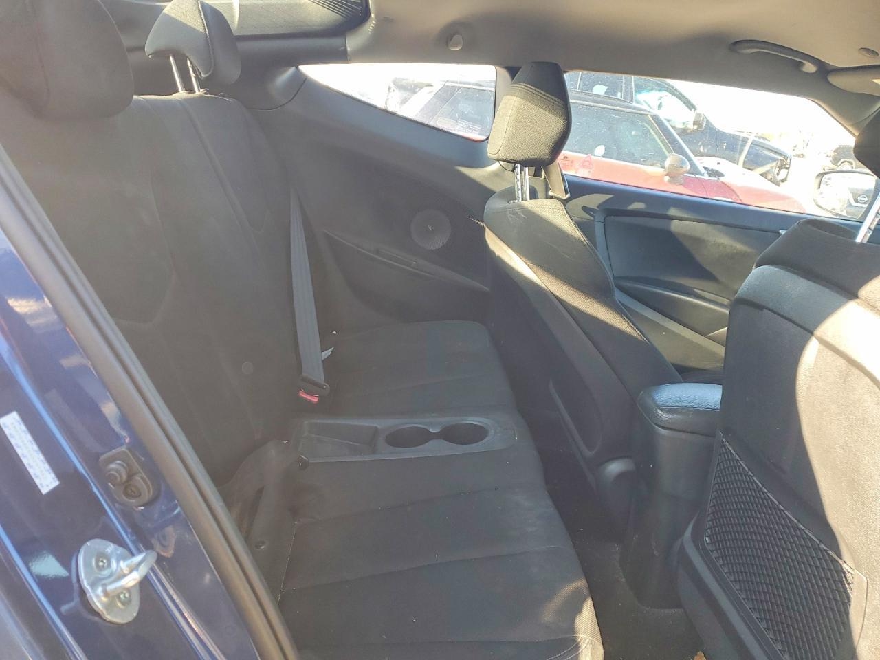 2016 HYUNDAI VELOSTER