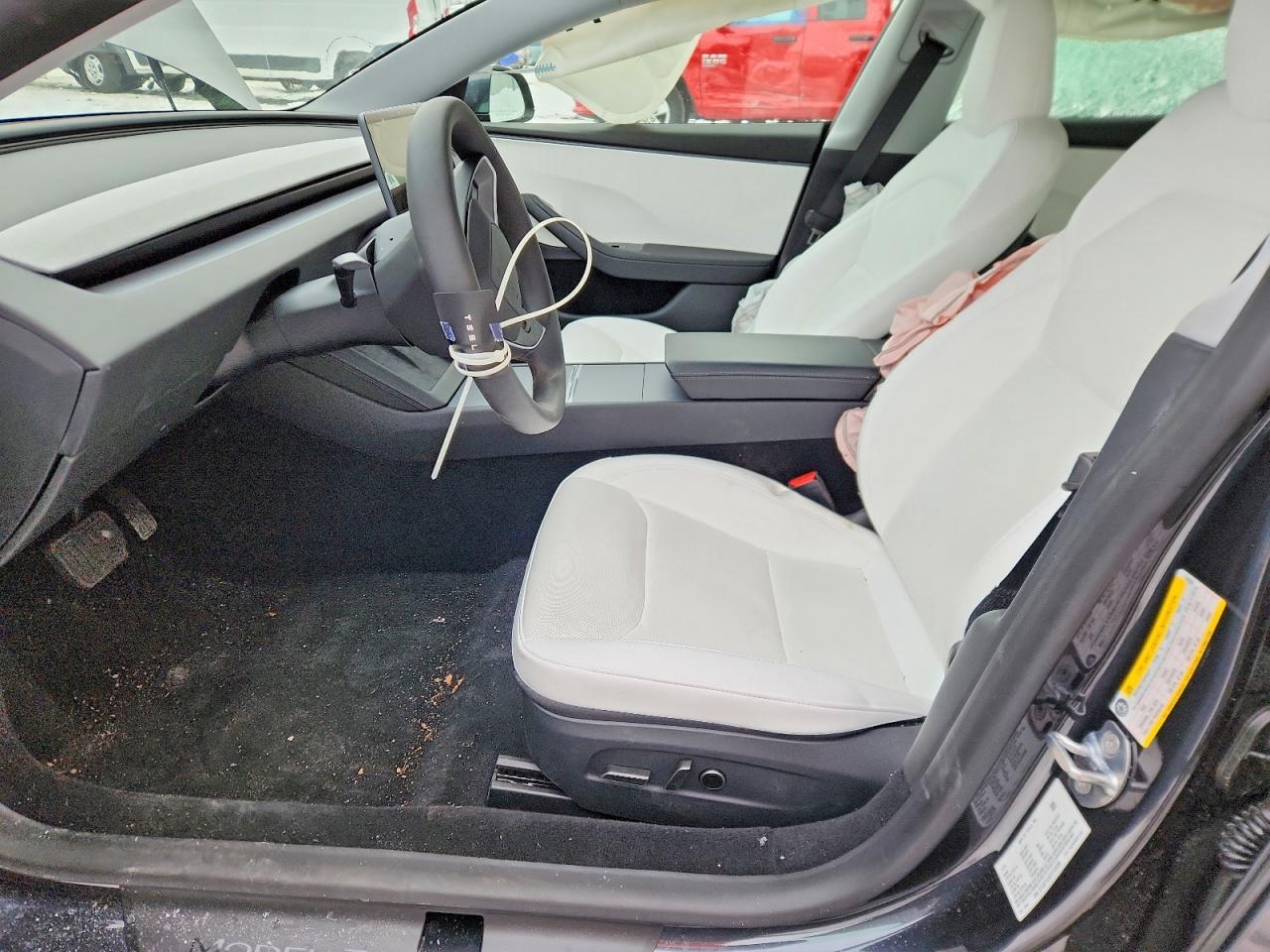2026 TESLA MODEL 3