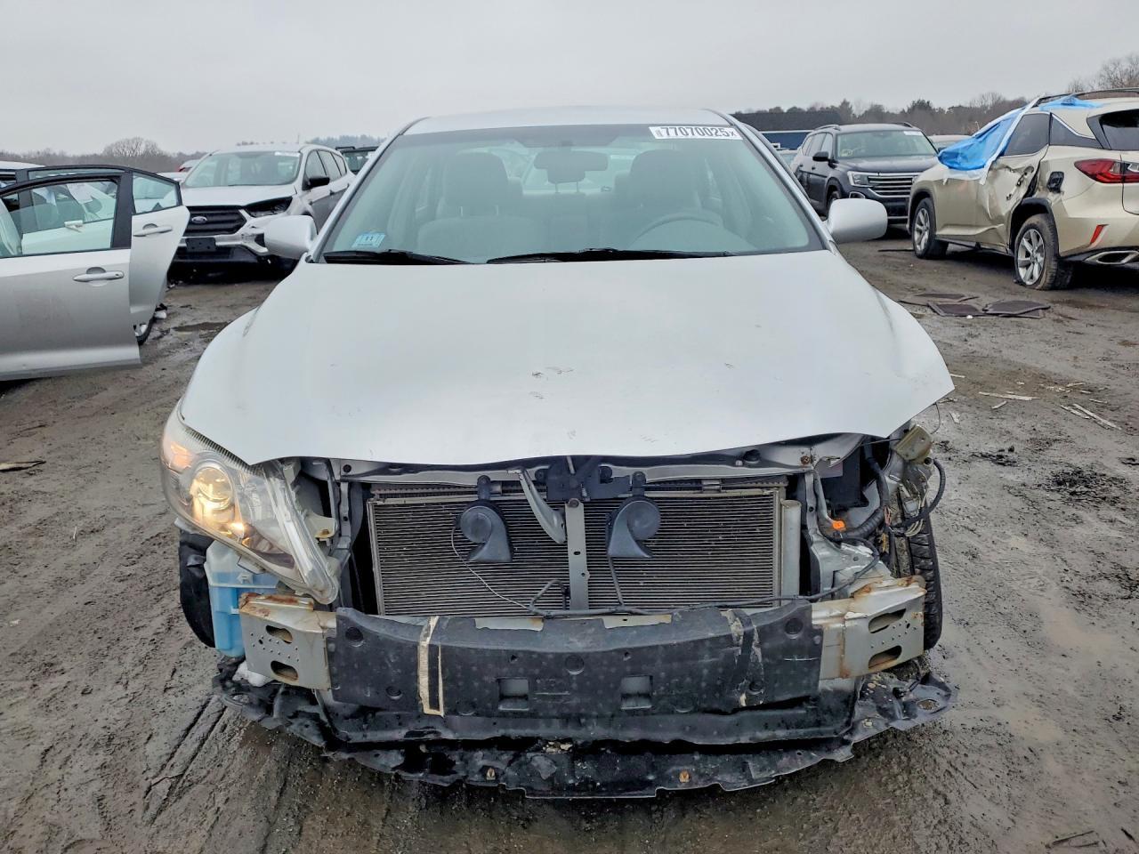 2010 TOYOTA CAMRY