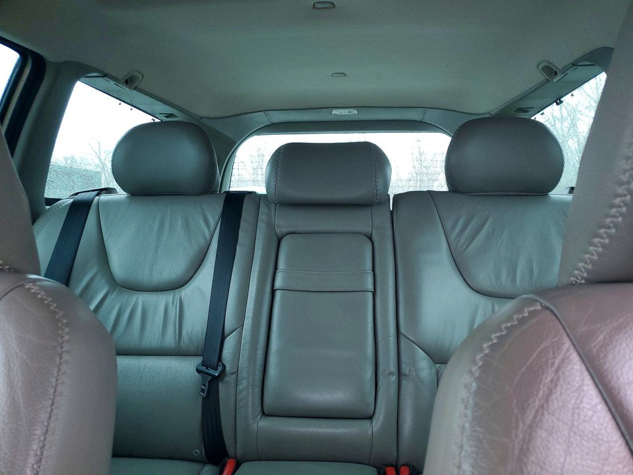 2007 VOLVO XC70