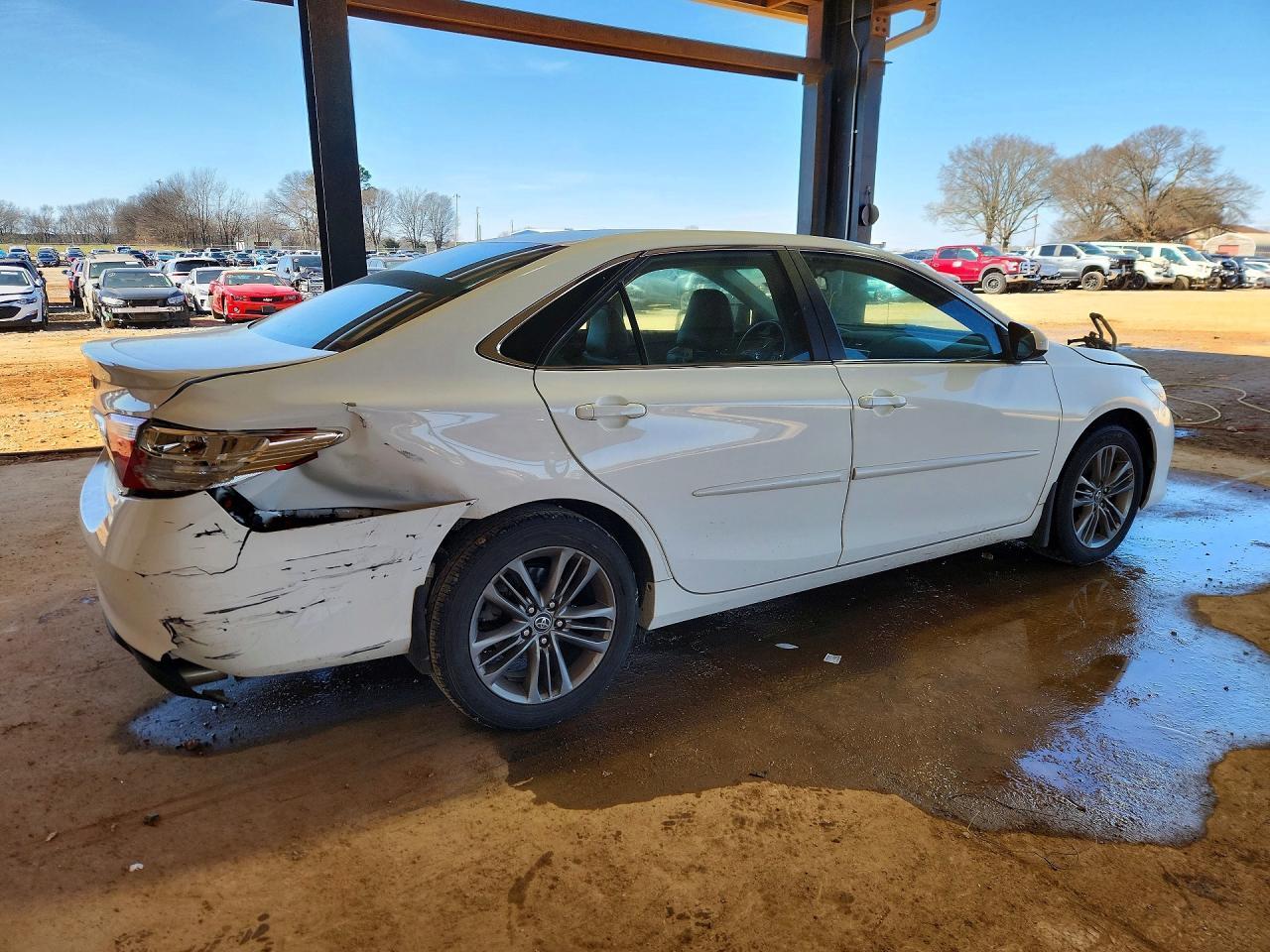 2017 TOYOTA CAMRY
