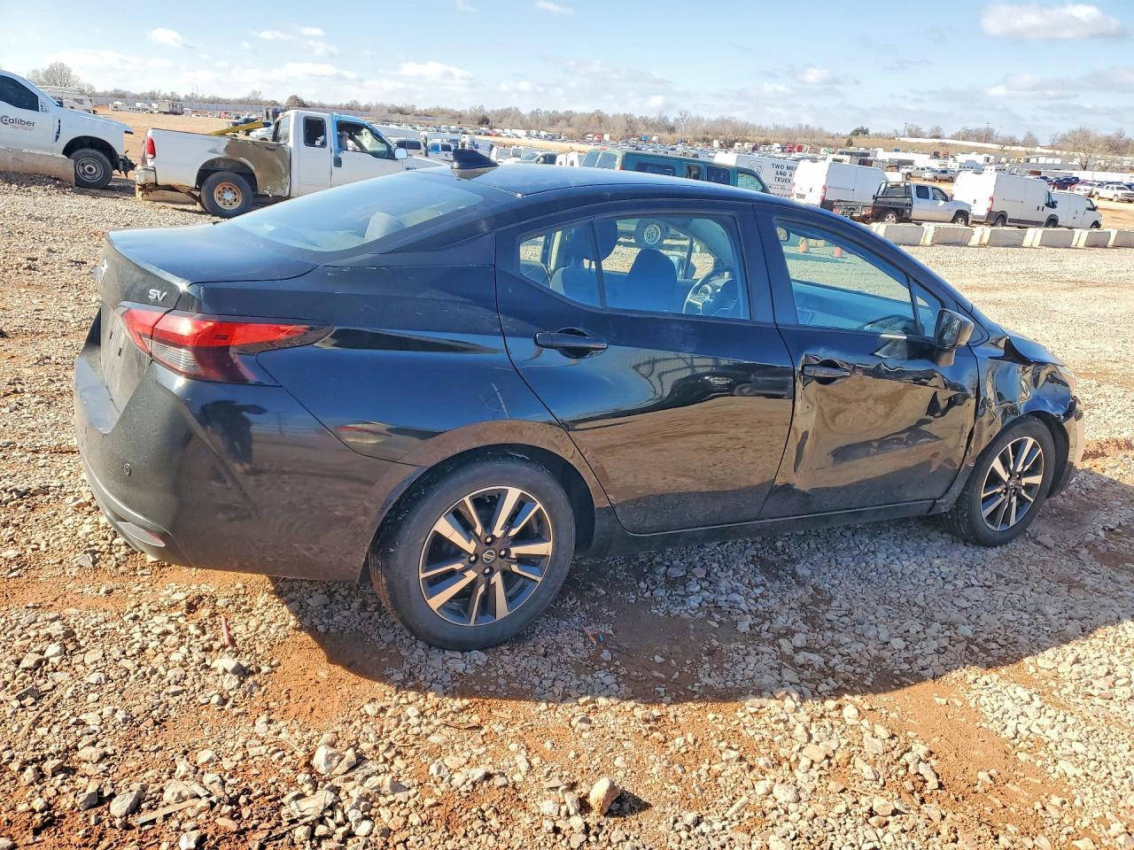 2022 NISSAN VERSA