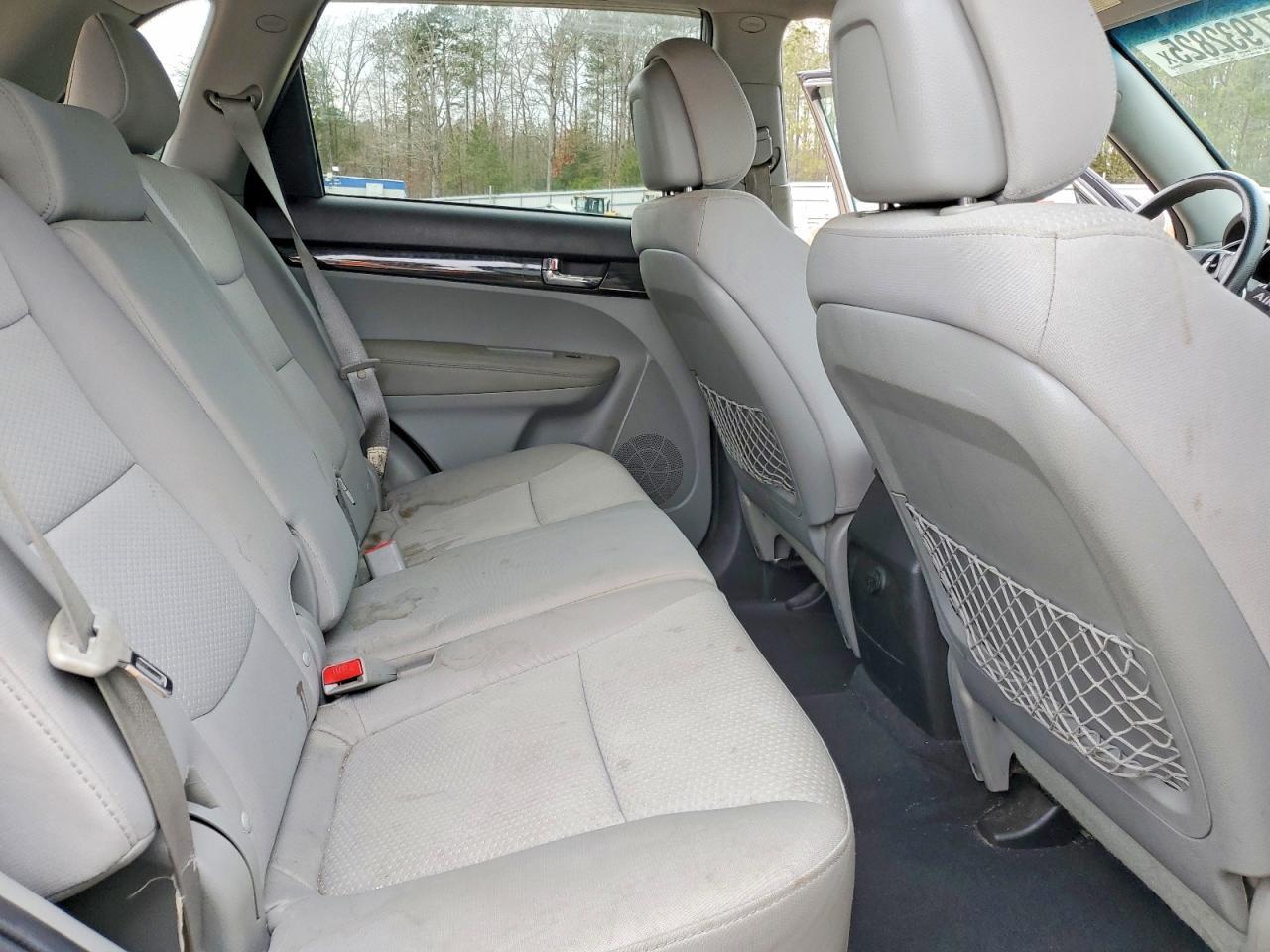 2012 KIA SORENTO