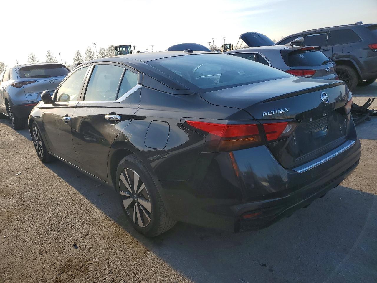 2022 NISSAN ALTIMA
