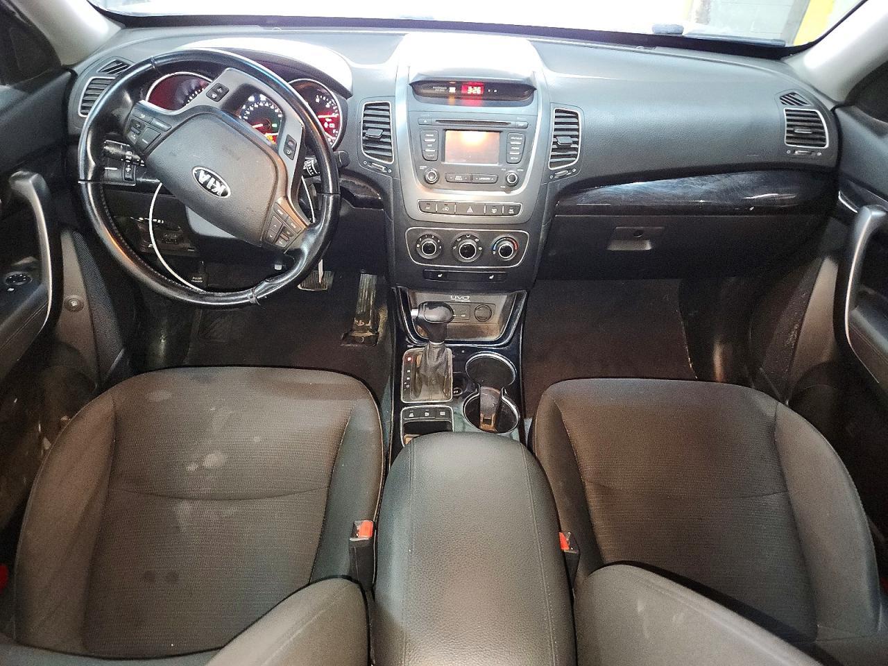 2015 KIA SORENTO