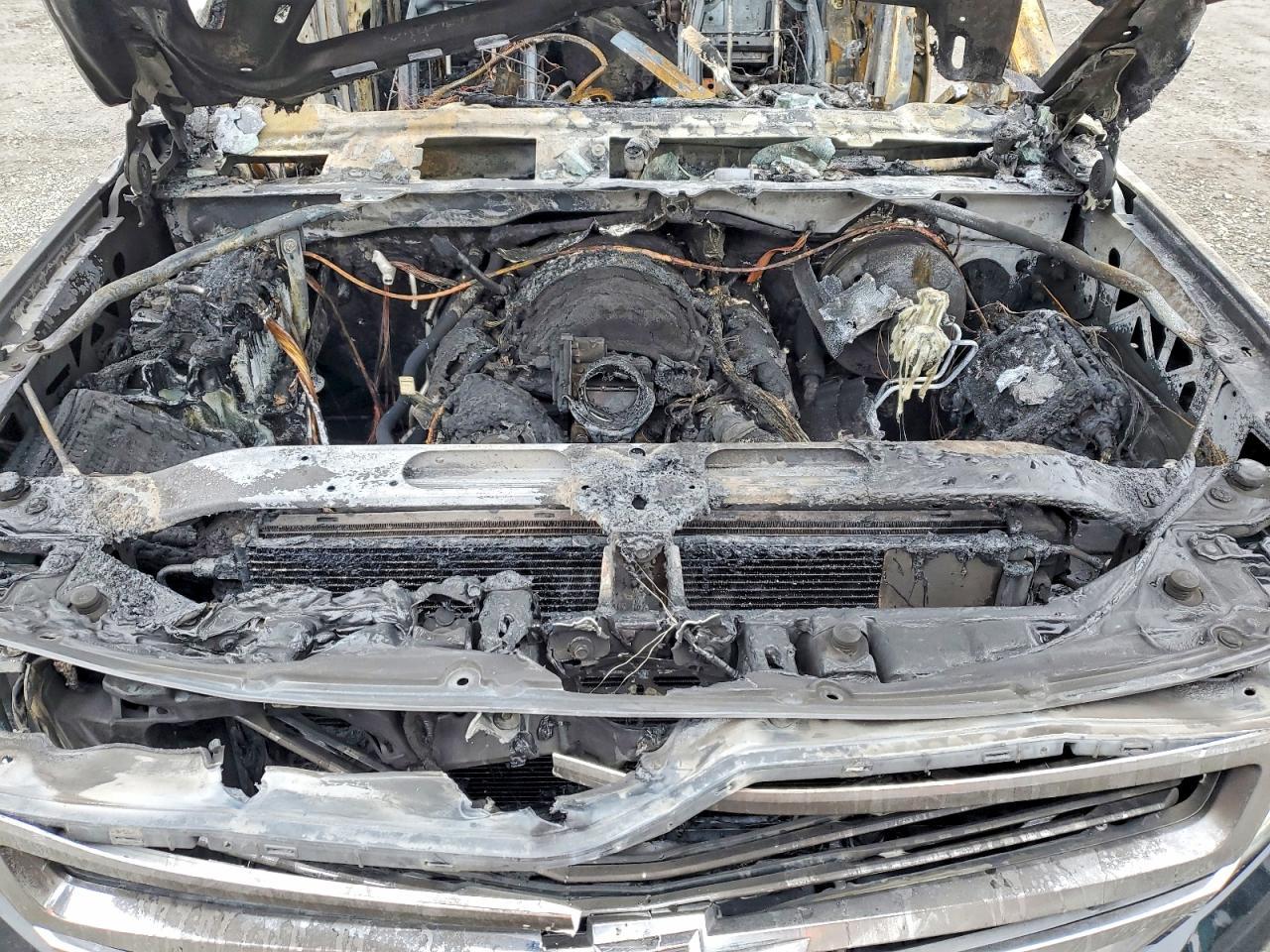 2016 CHEVROLET Tahoe