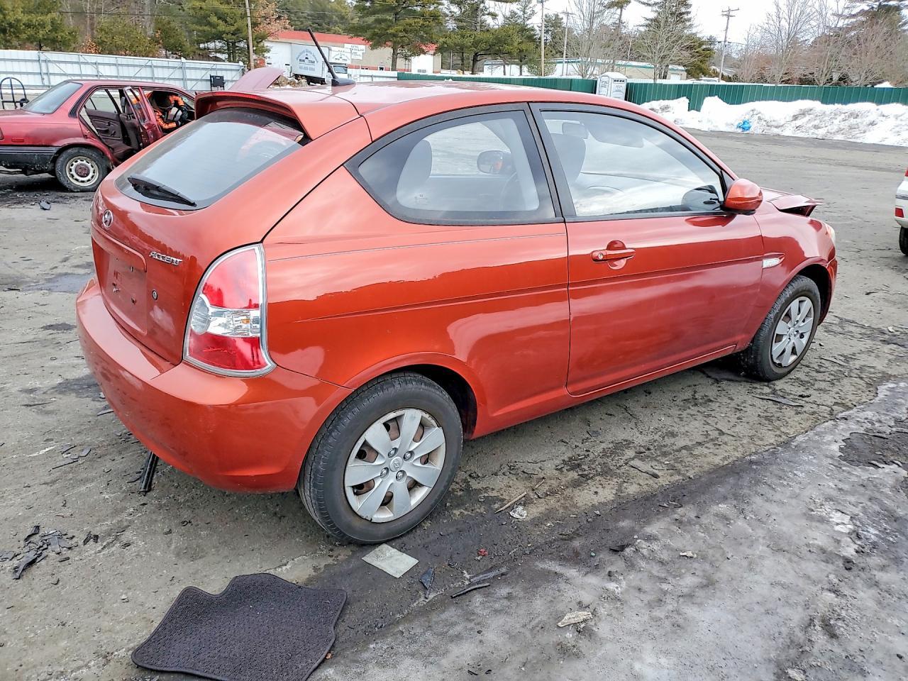 2011 HYUNDAI ACCENT