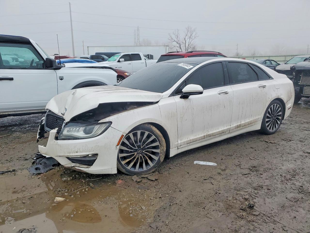 2017 LINCOLN MKZ