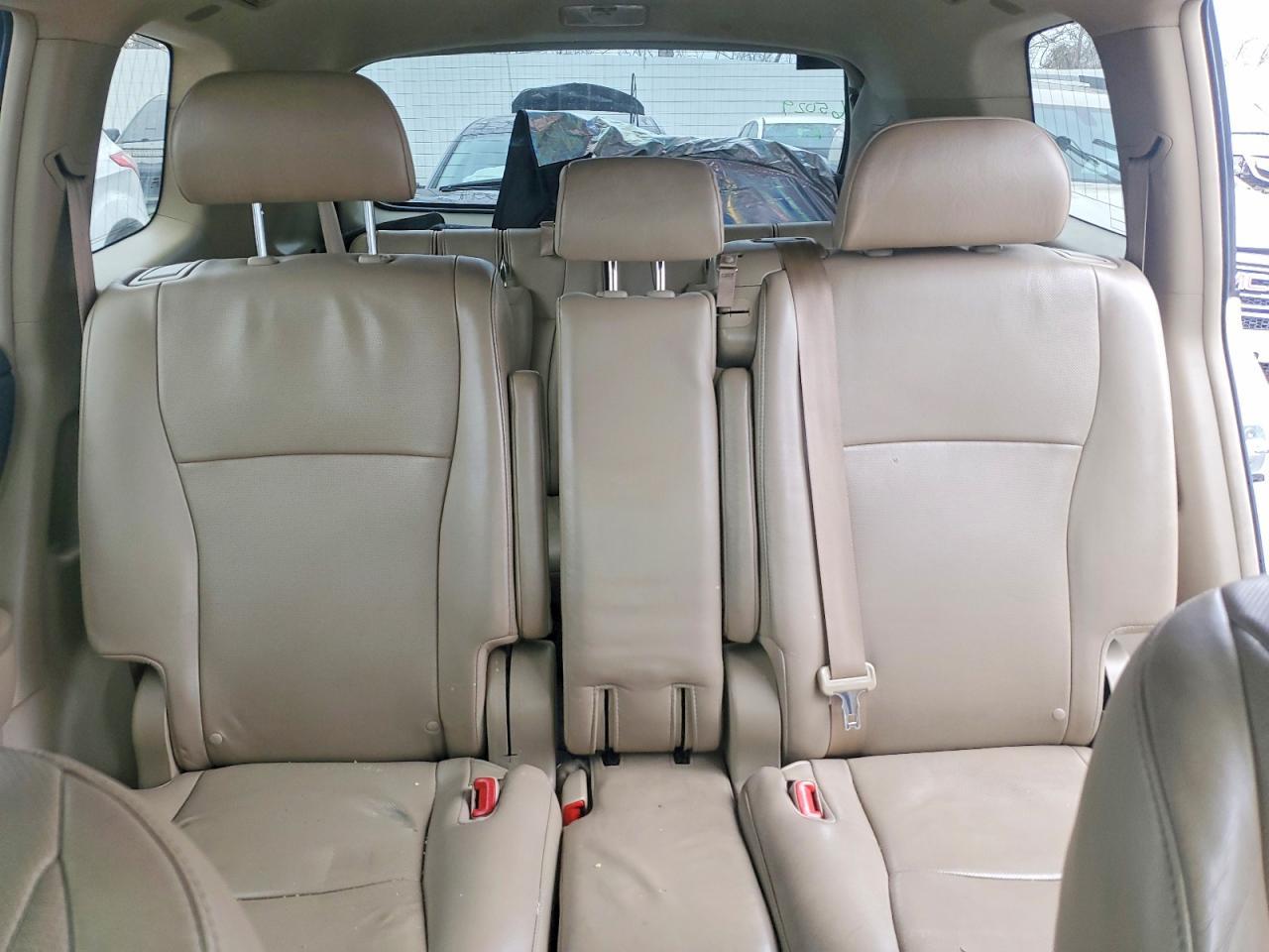 2013 TOYOTA HIGHLANDER