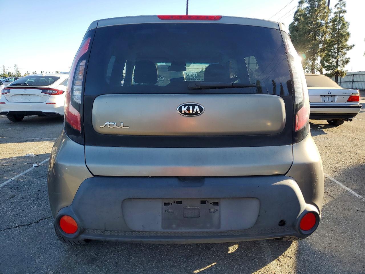 2016 KIA SOUL