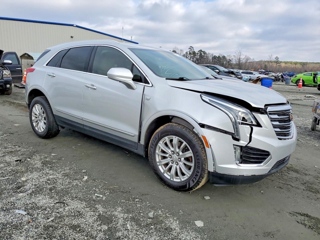2019 CADILLAC XT5