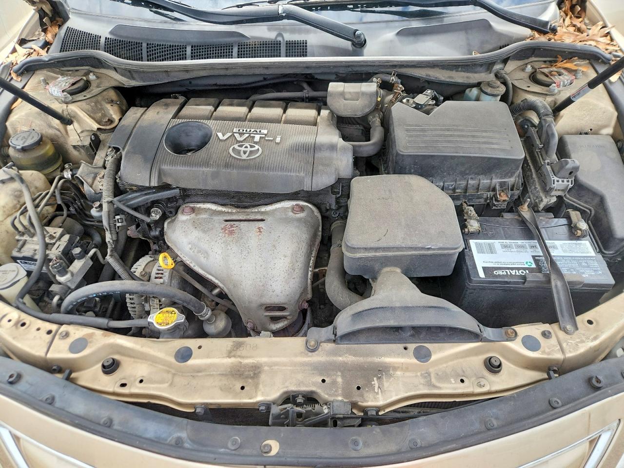2010 TOYOTA CAMRY