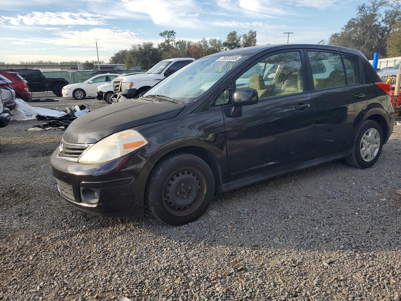 2010 NISSAN VERSA