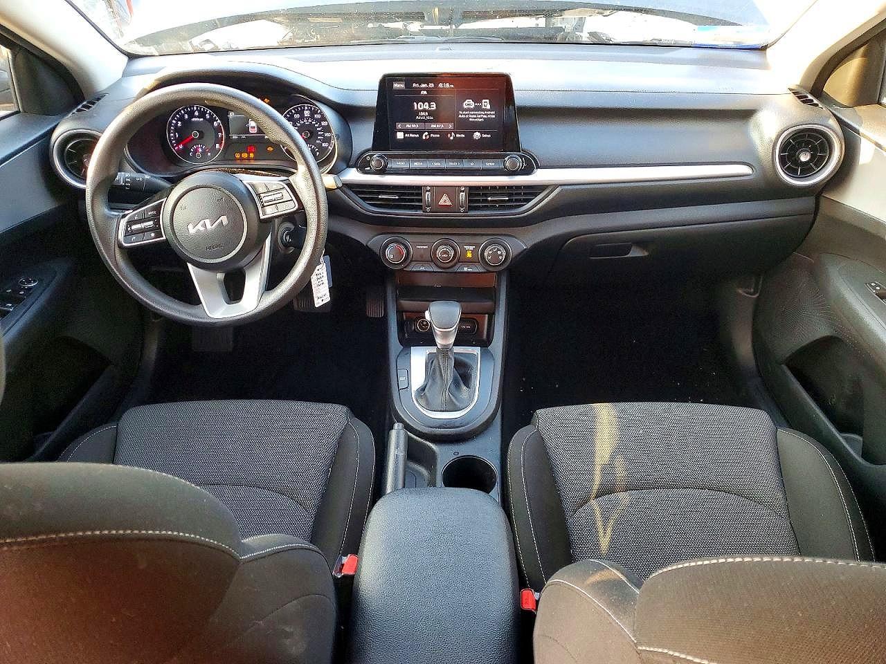 2023 KIA FORTE