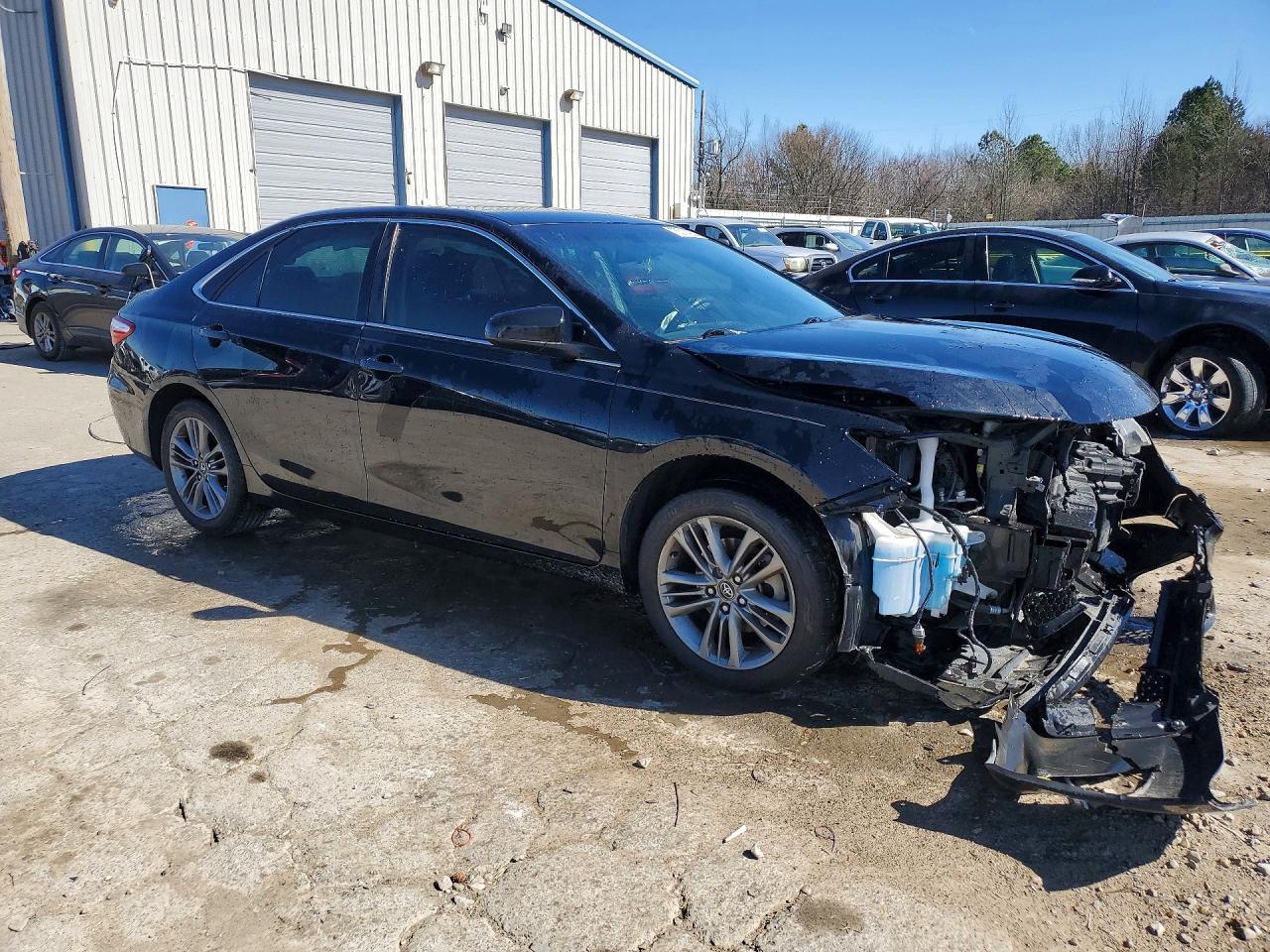 2017 TOYOTA CAMRY