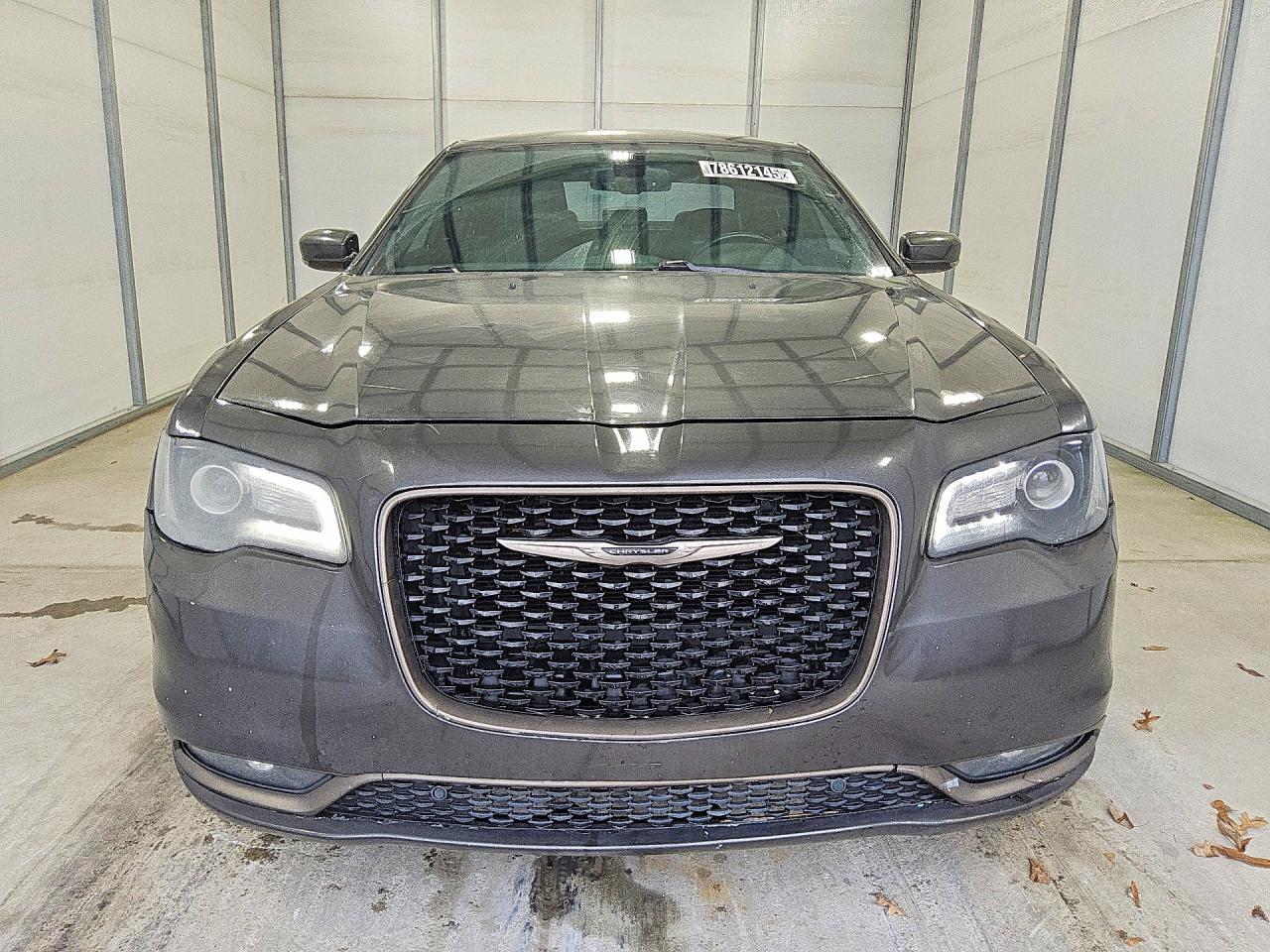 2016 CHRYSLER 300