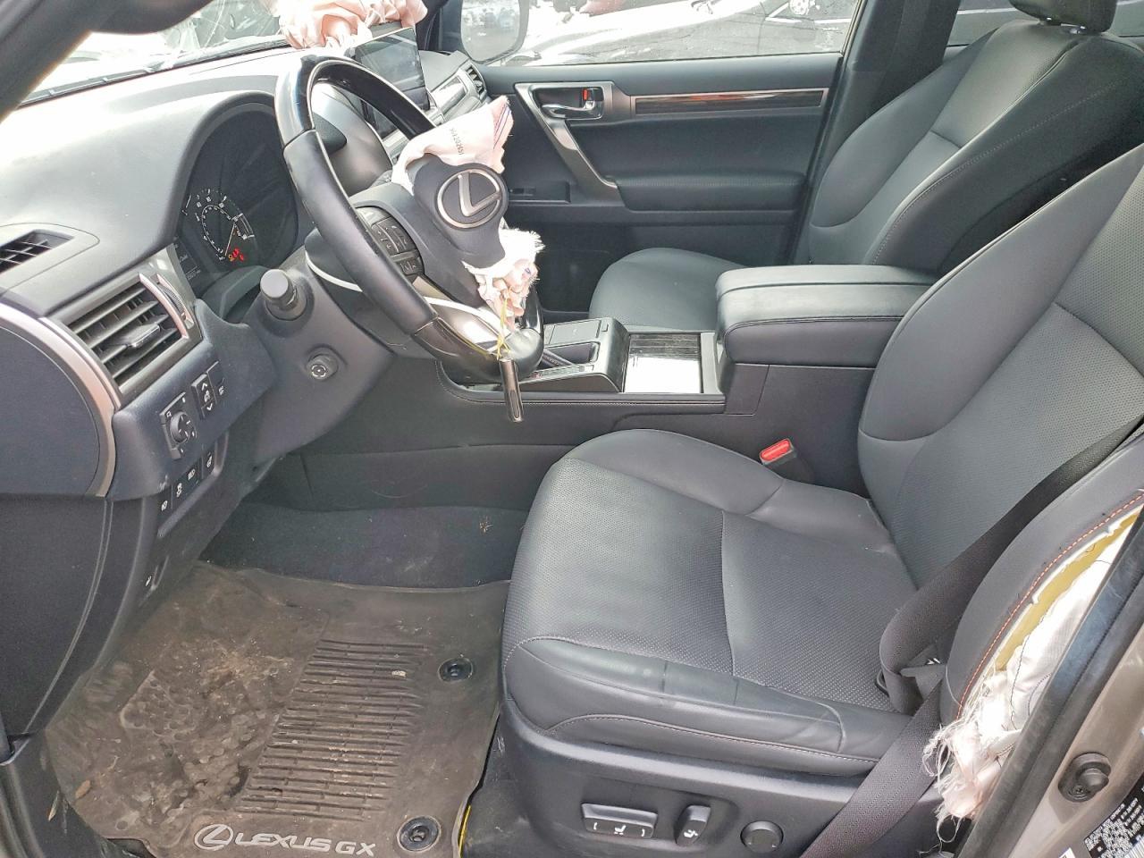2023 LEXUS GX 460