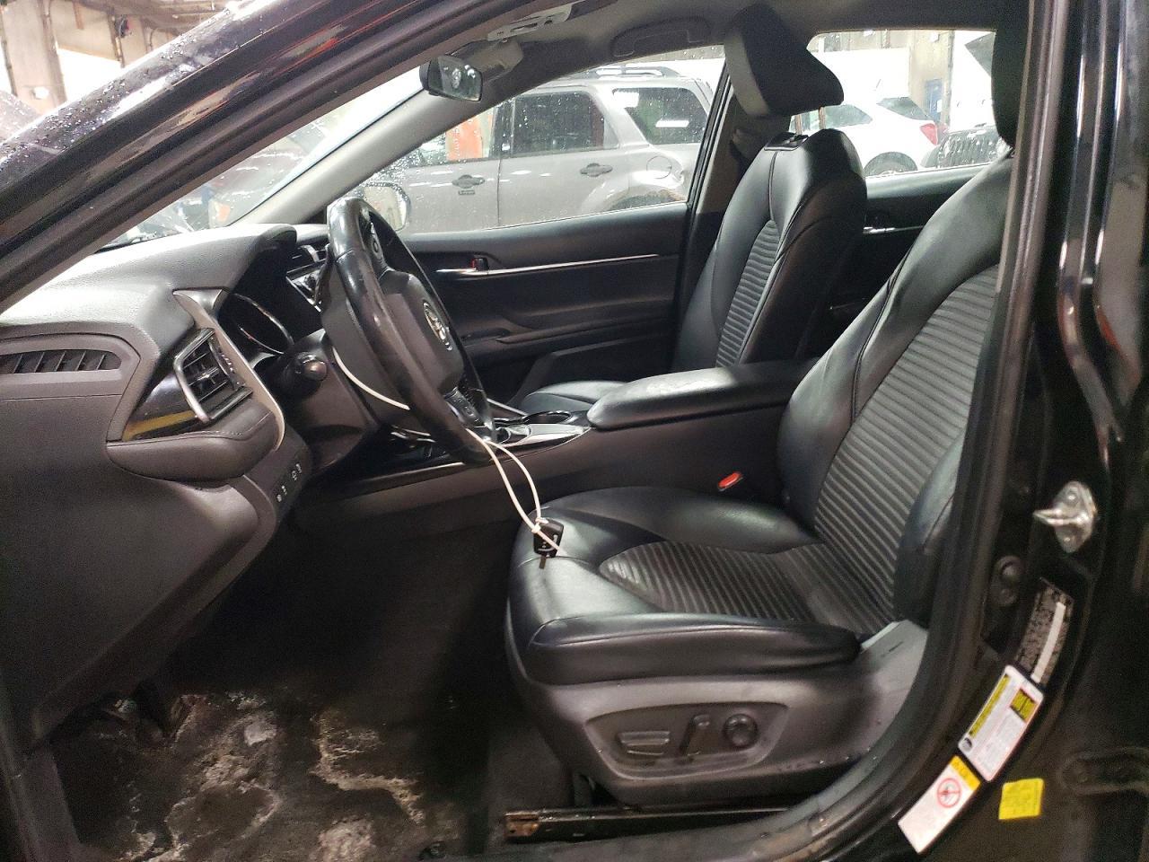 2019 TOYOTA CAMRY