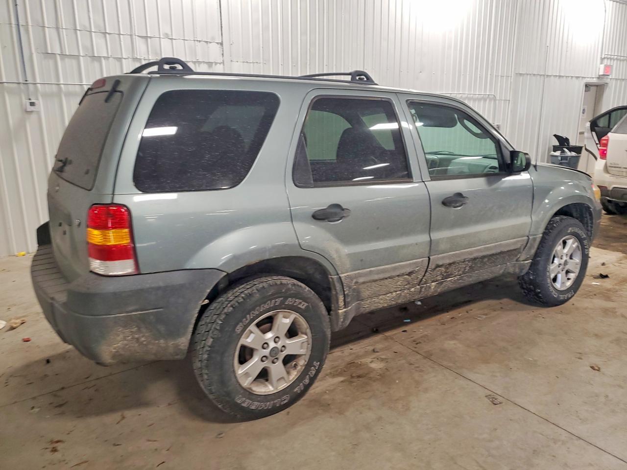 2006 FORD ESCAPE