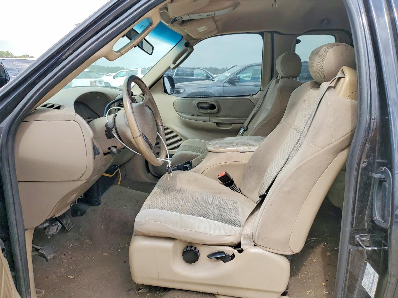 2002 FORD F-150 Lightning