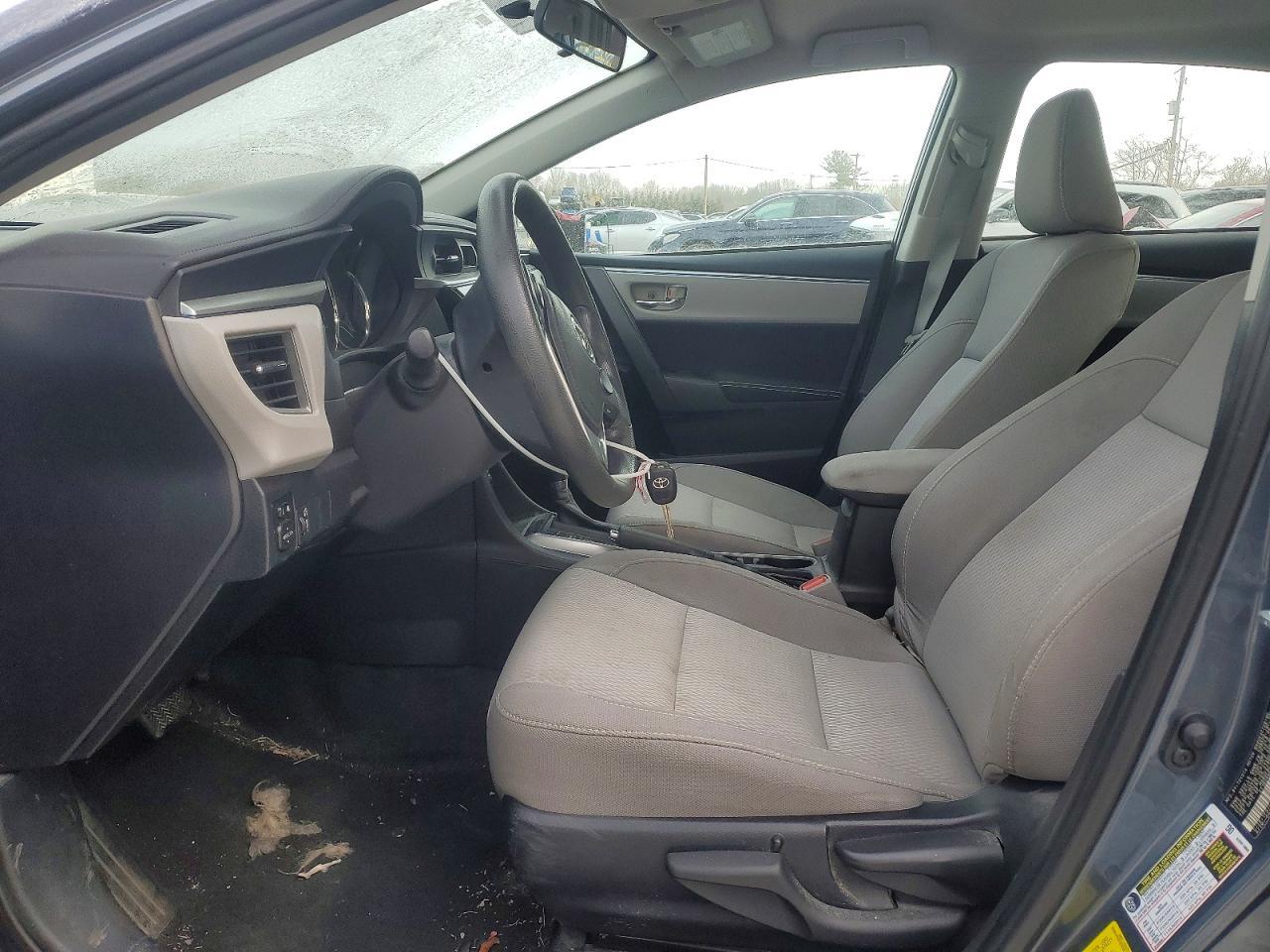 2015 TOYOTA COROLLA