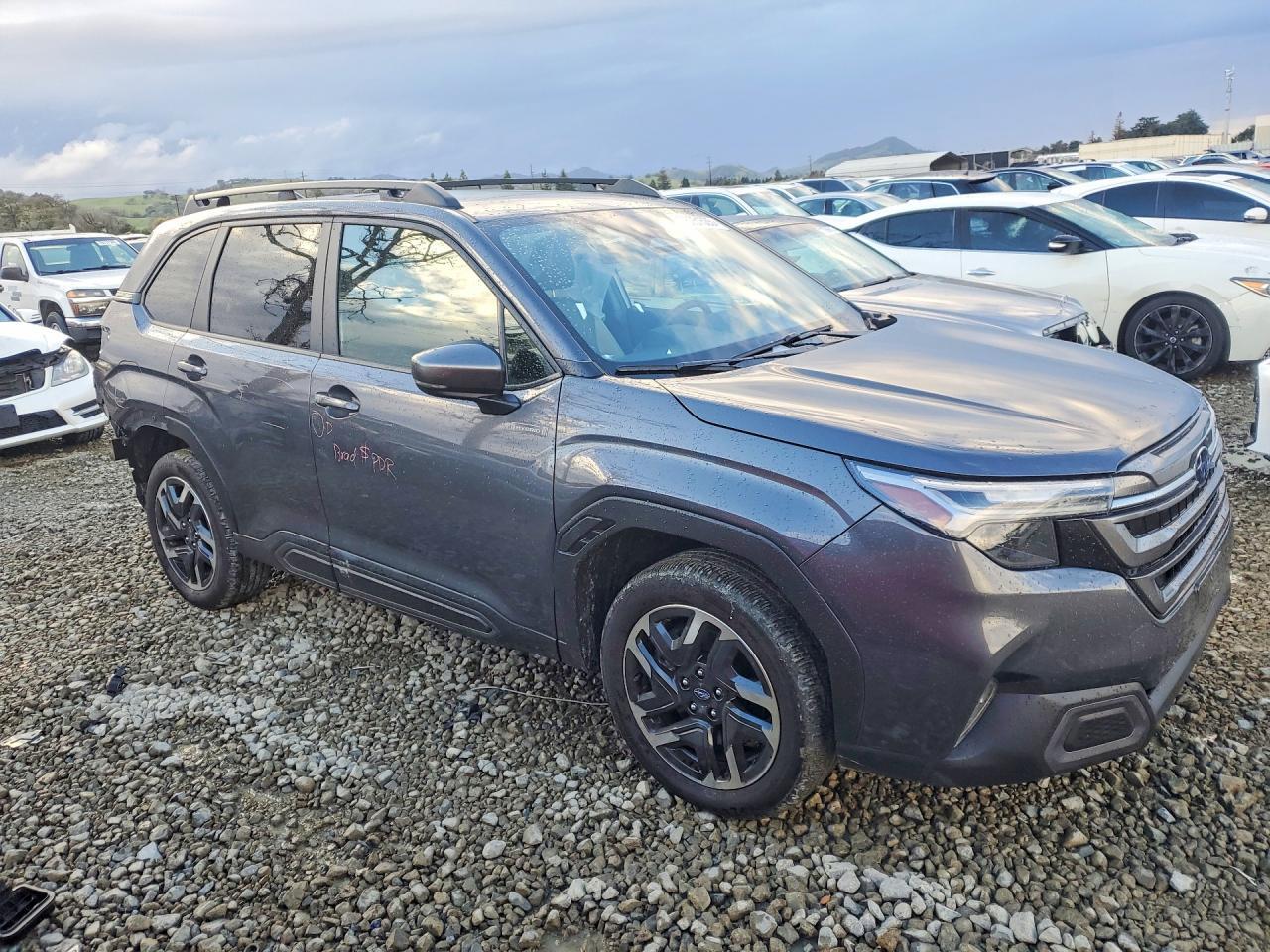 2025 SUBARU FORESTER