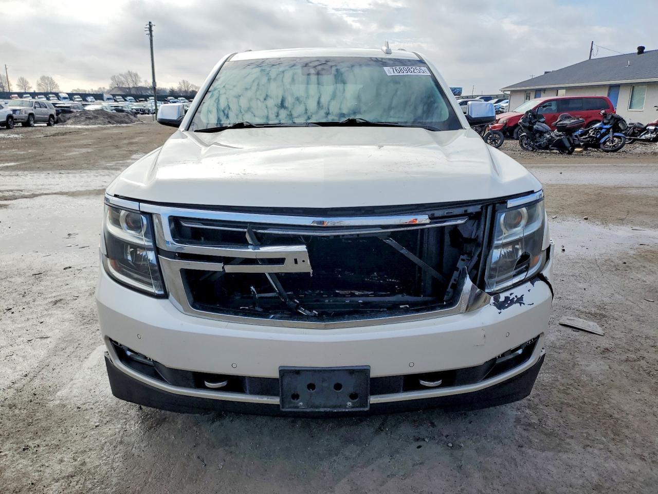2015 CHEVROLET Suburban
