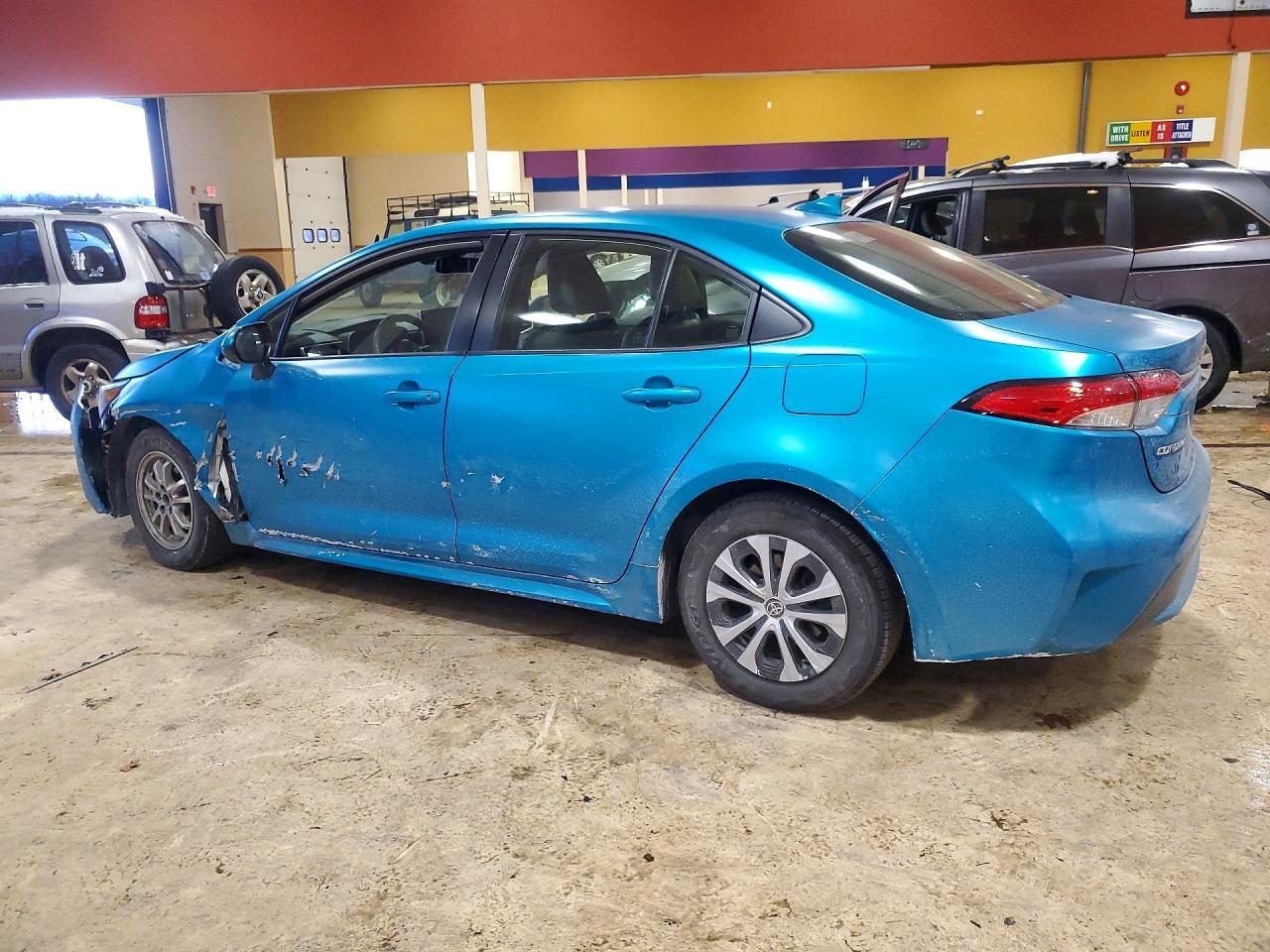 2022 TOYOTA COROLLA