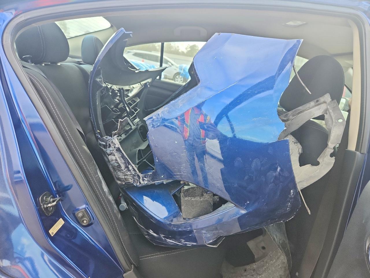 2019 NISSAN VERSA