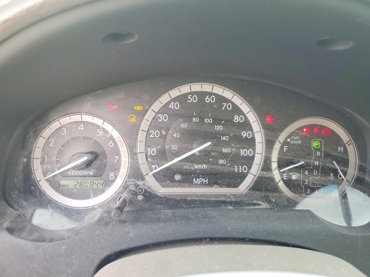 2005 TOYOTA SIENNA