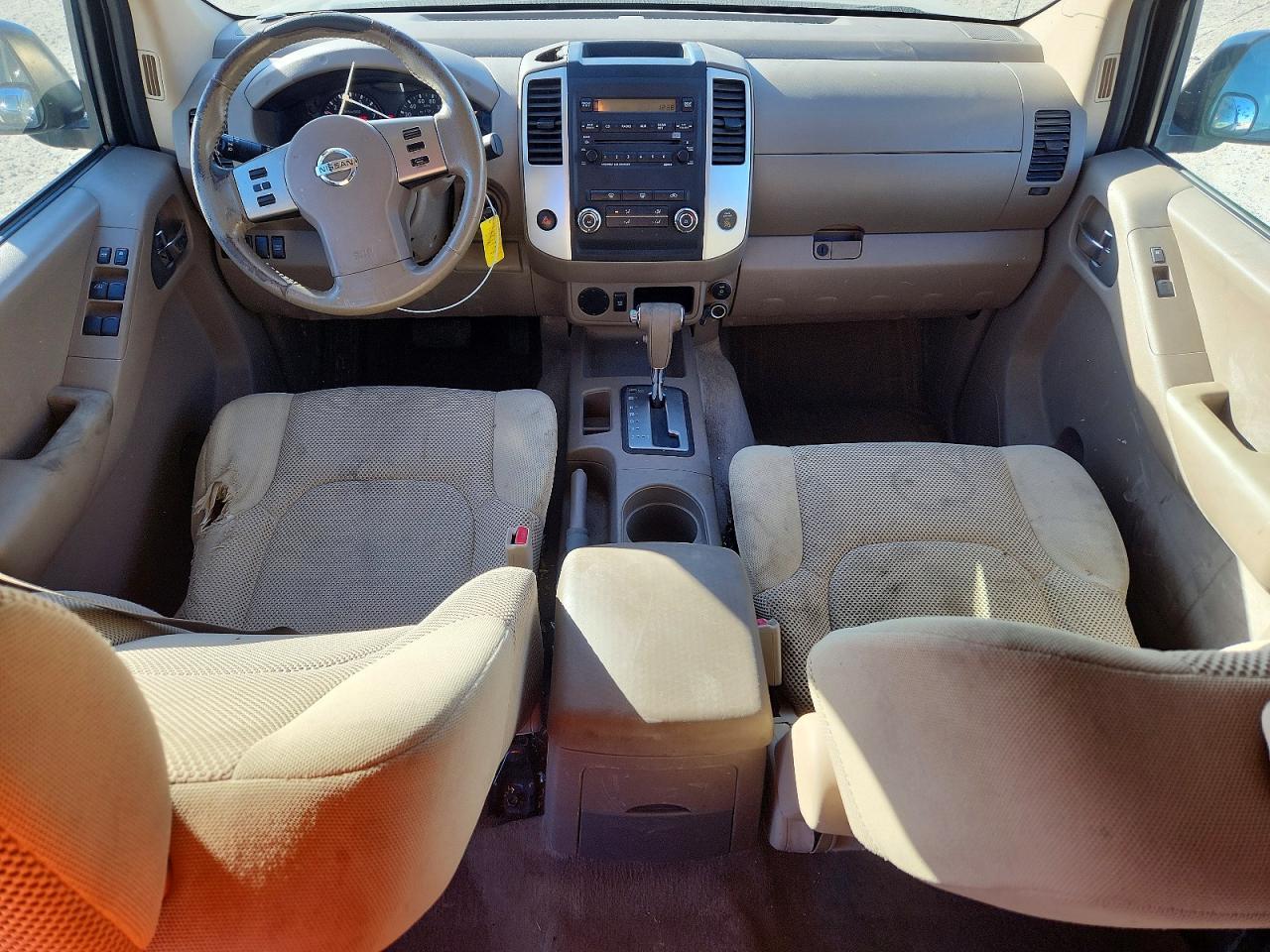 2011 NISSAN Frontier