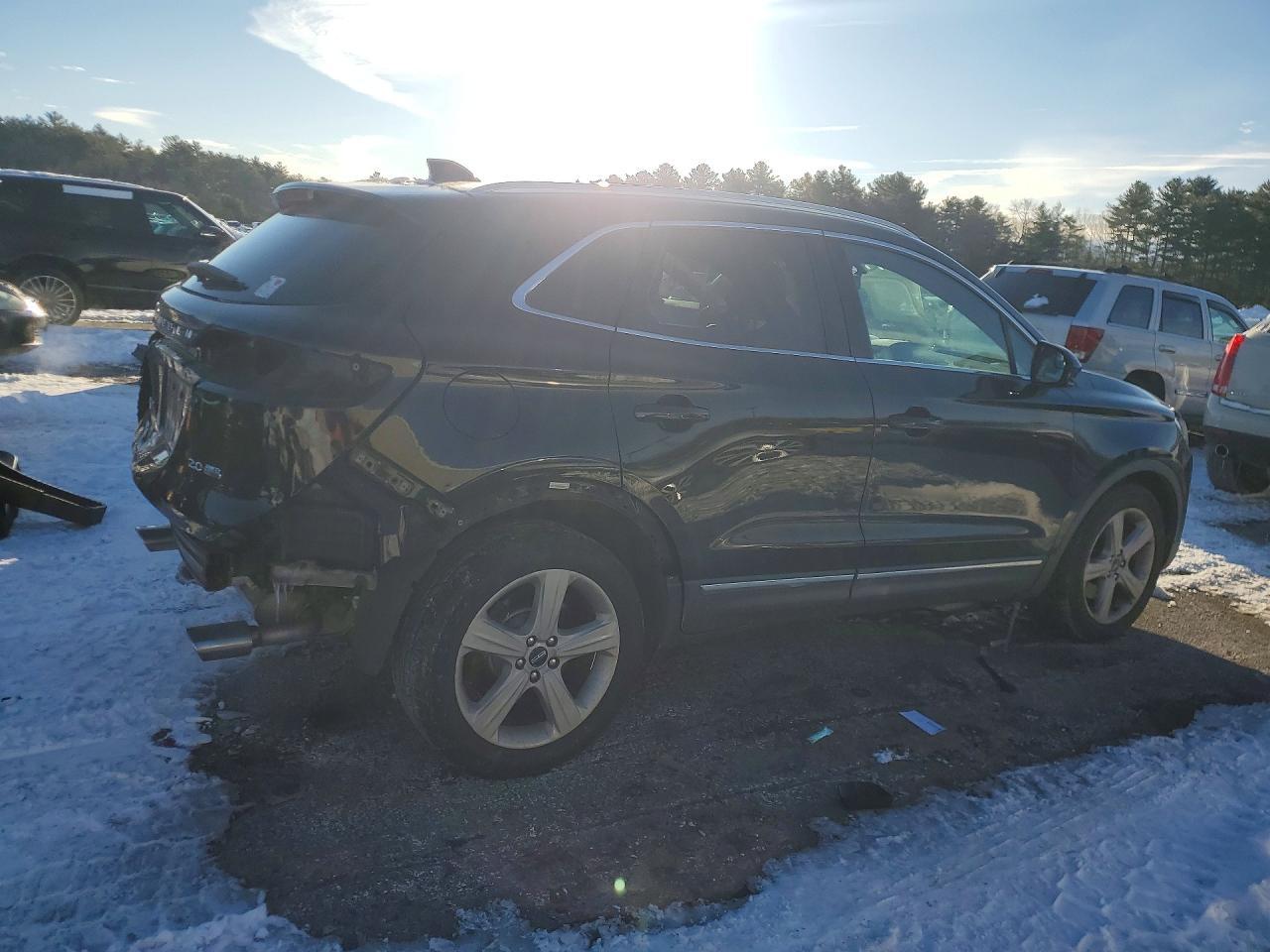 2016 LINCOLN MKC